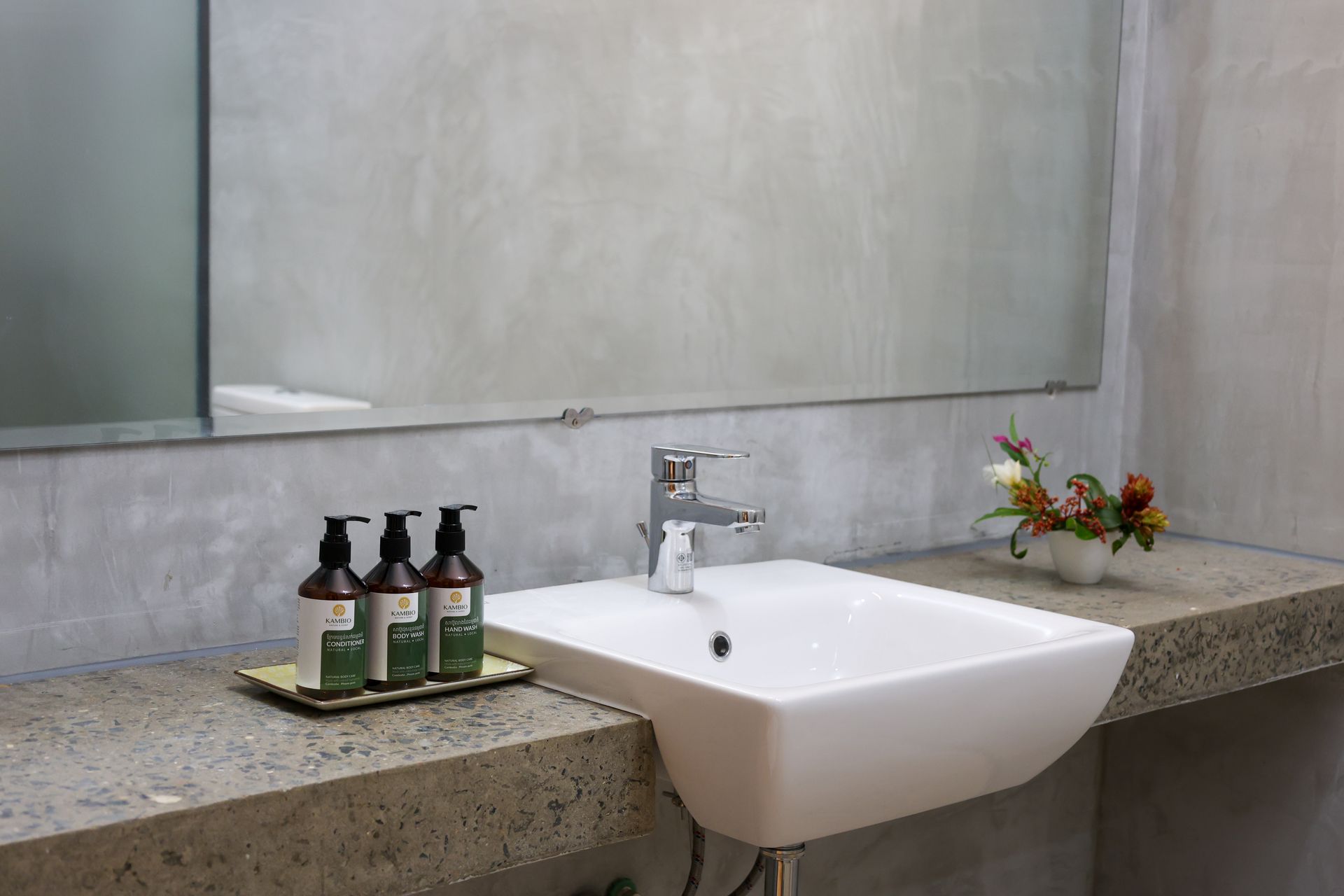 bathroom in kriel lodge