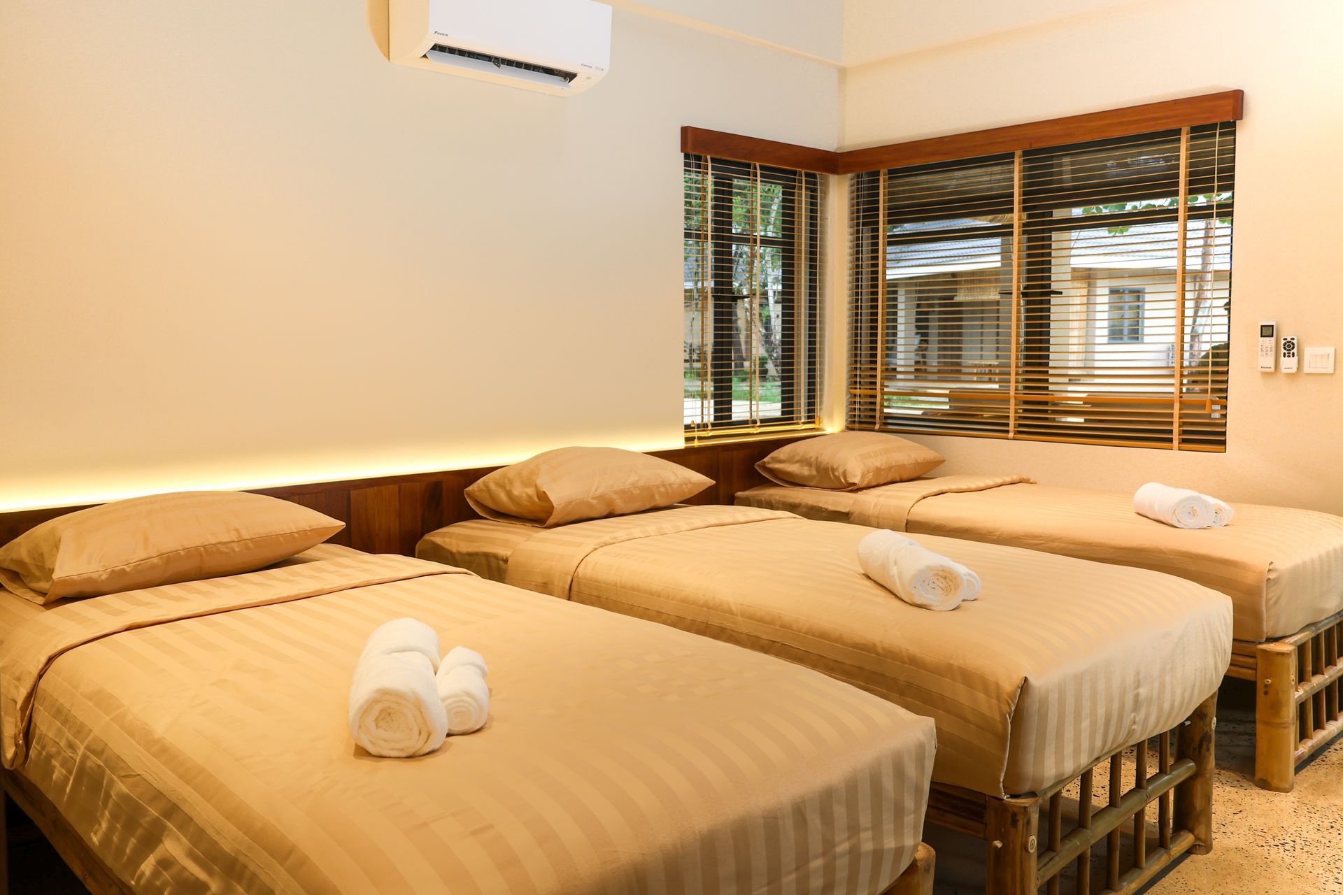 room interiors triple bed kriel lodge