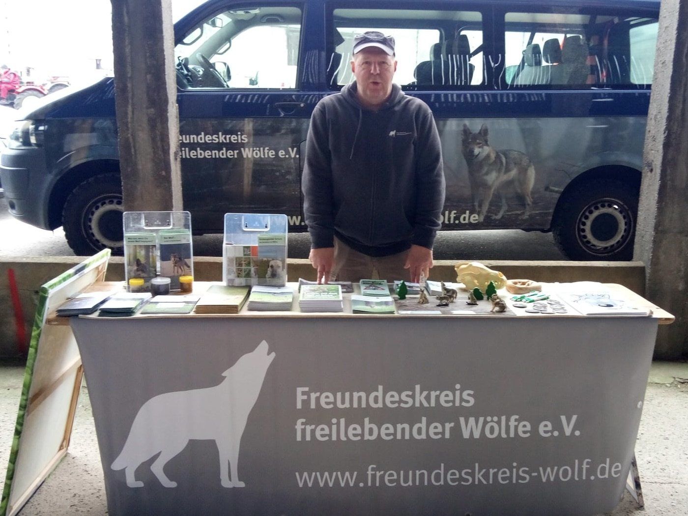 Bild 3 Infostand Ballendorf