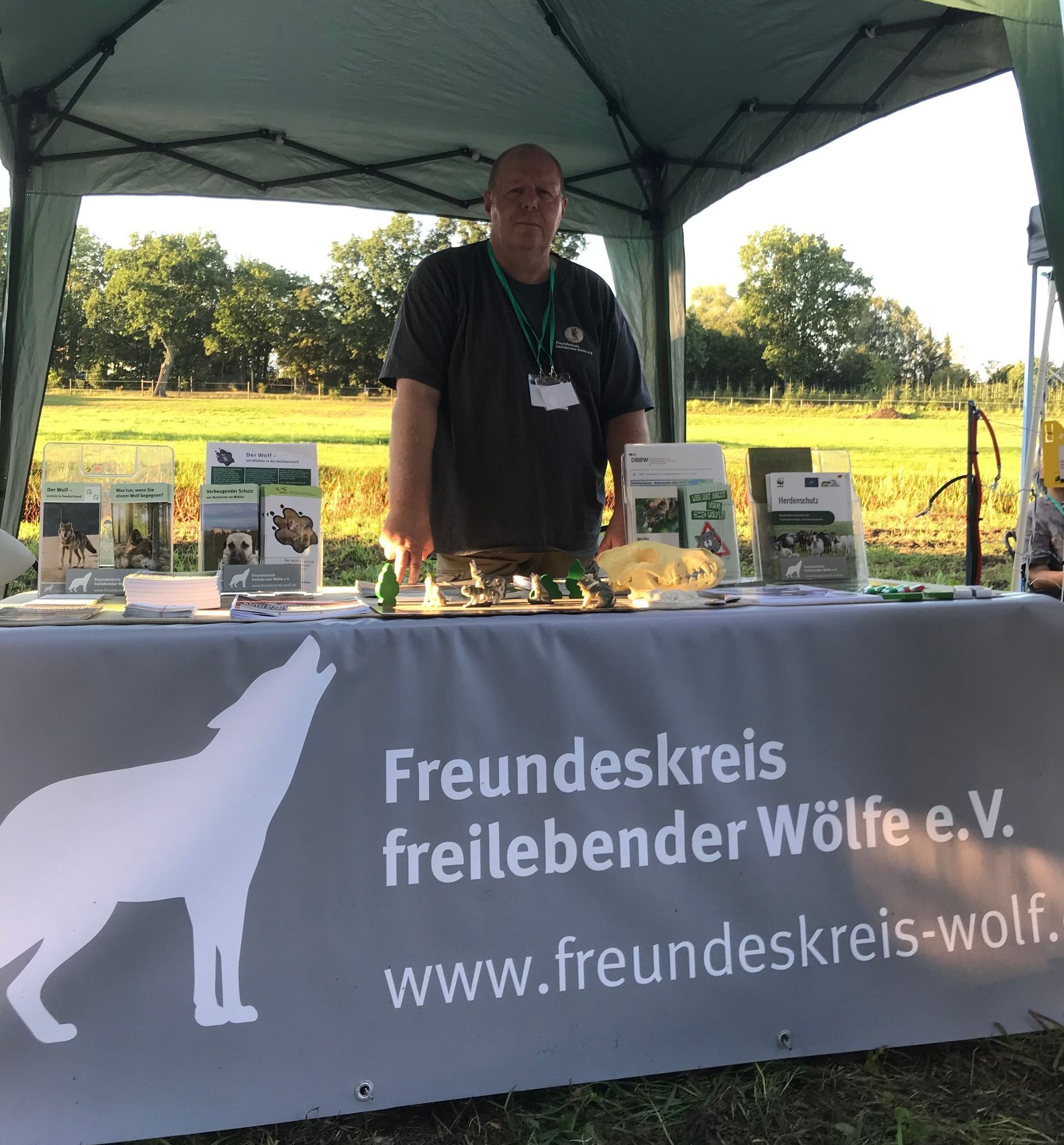Bild  1 Infostand Drömlingsfest Burg Drome