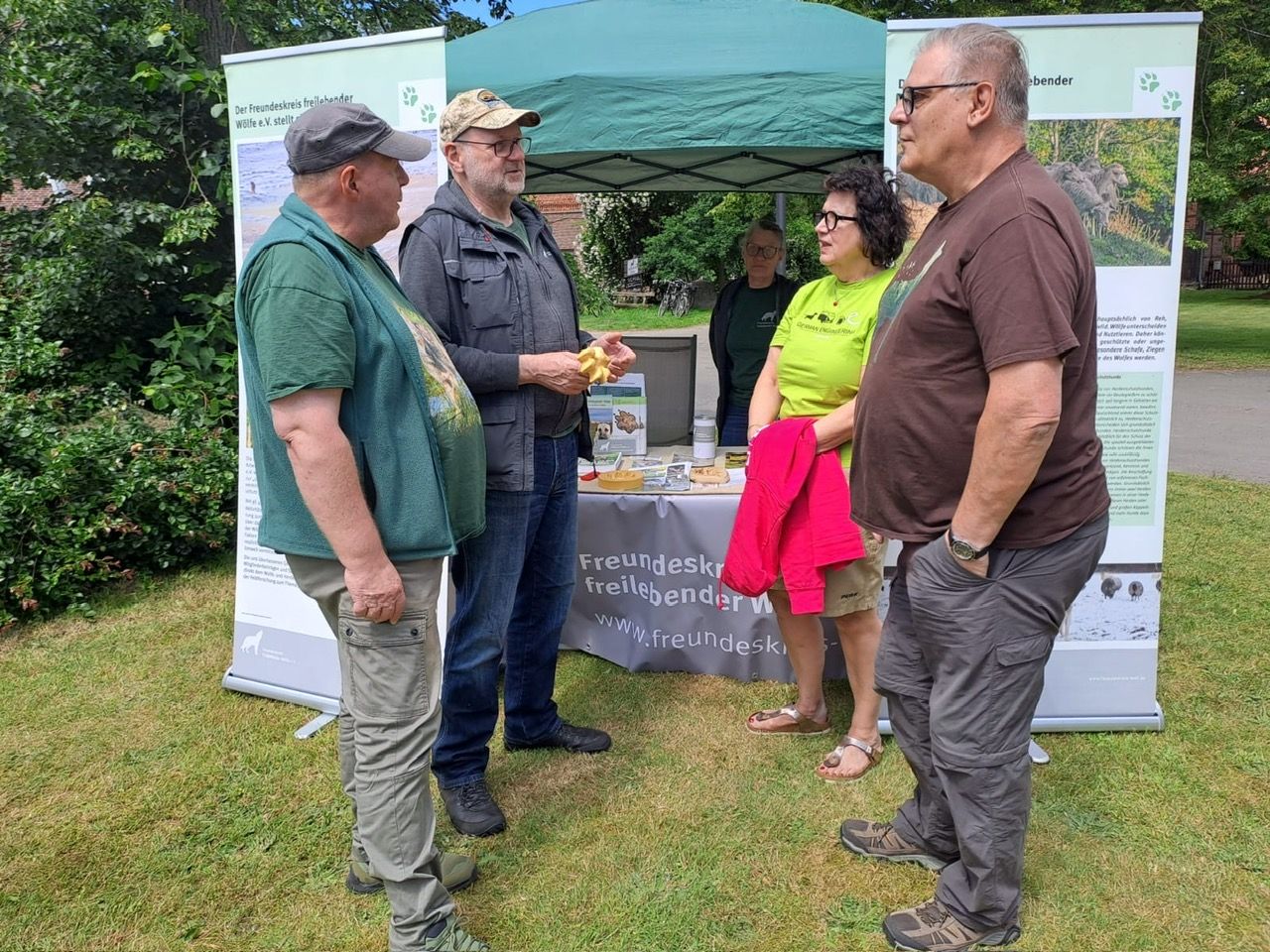 Bild Infostand in Clenze