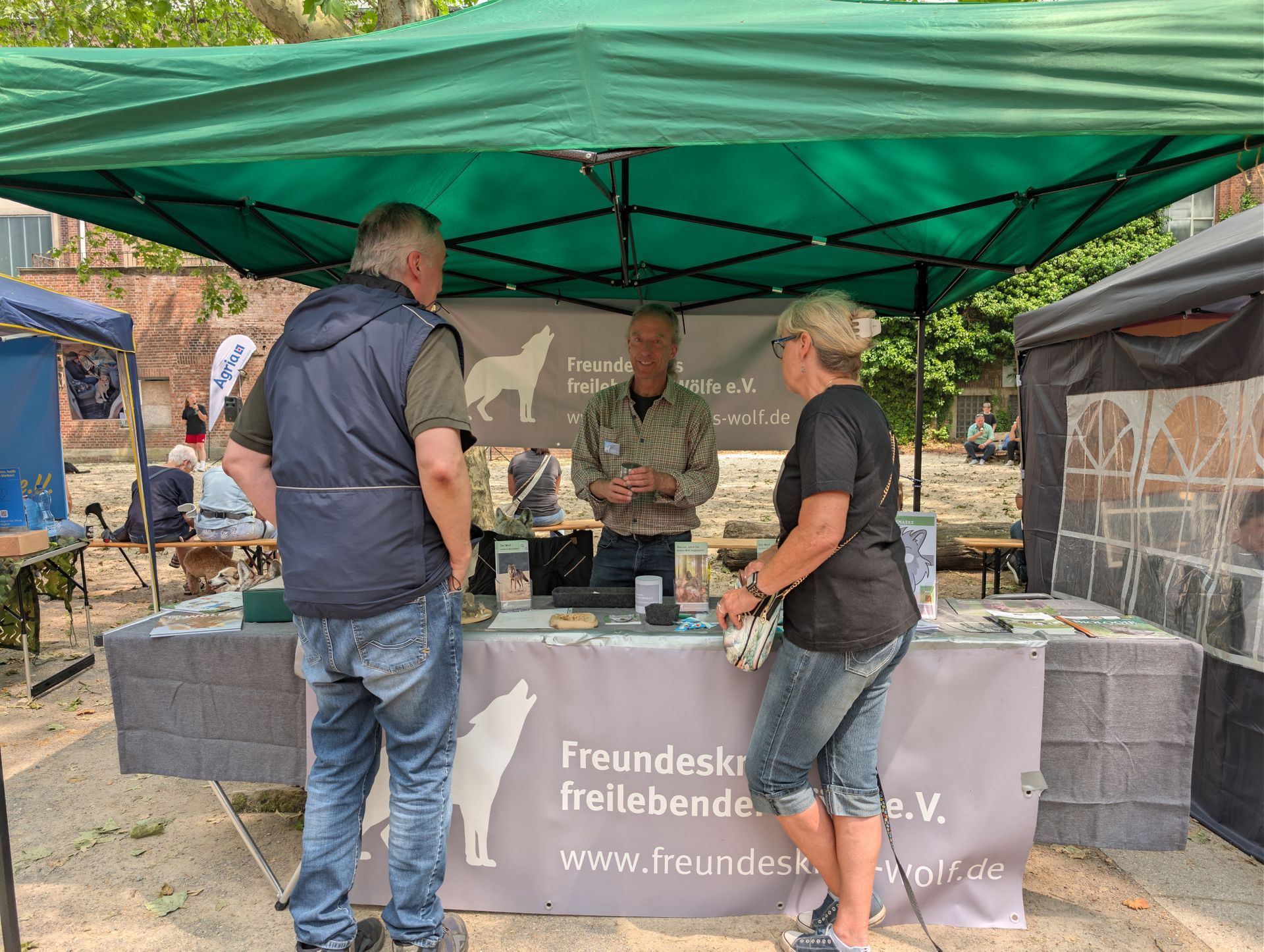 Bild 2 Infostand in Dorsten