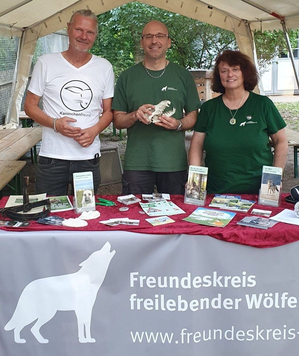 Bild Infostand im Franziskus-Tierheim Hamburg