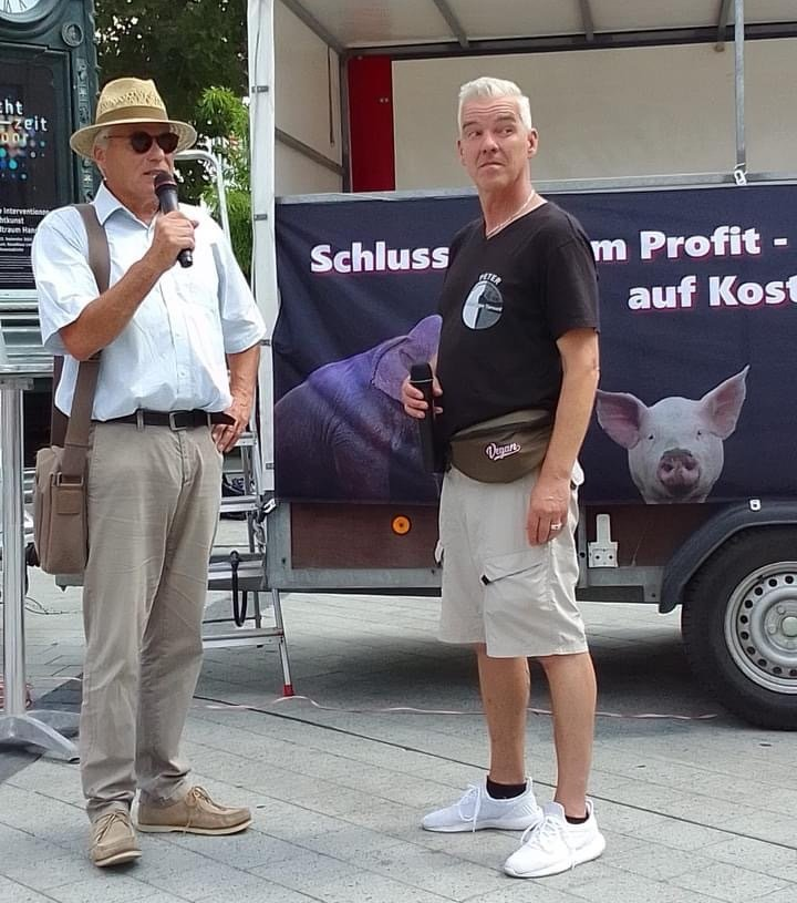 Bild 8 Infostand Hannover
