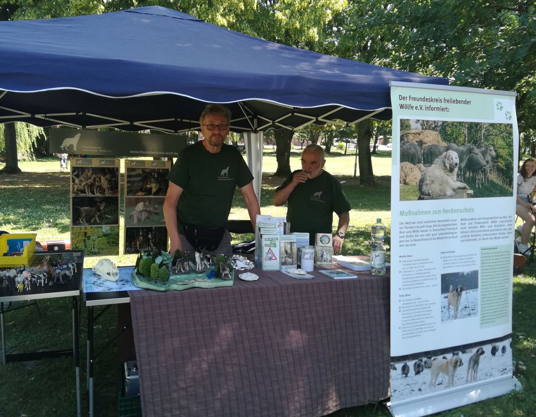 Bild Infostand im Tierheim Rostock/Schlage