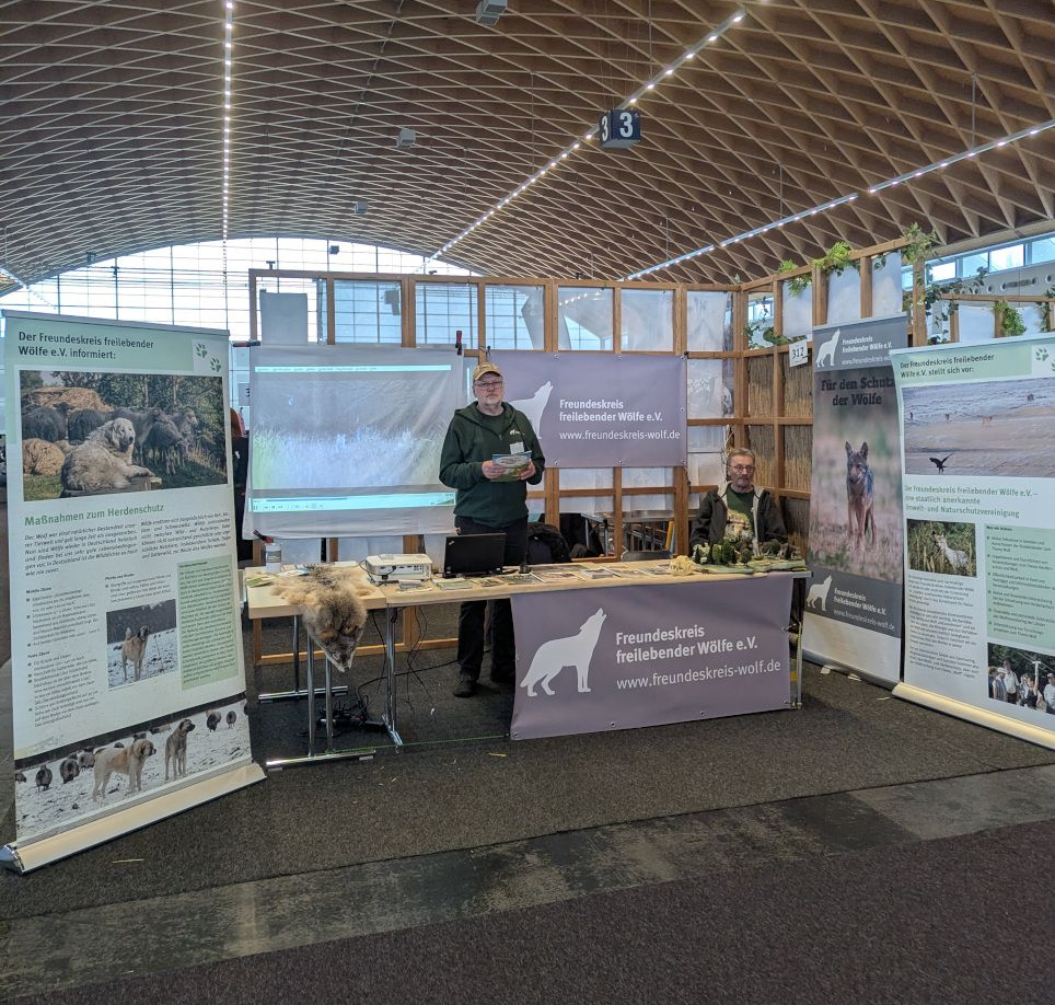 Bild 3 Infostand Messe Rostock