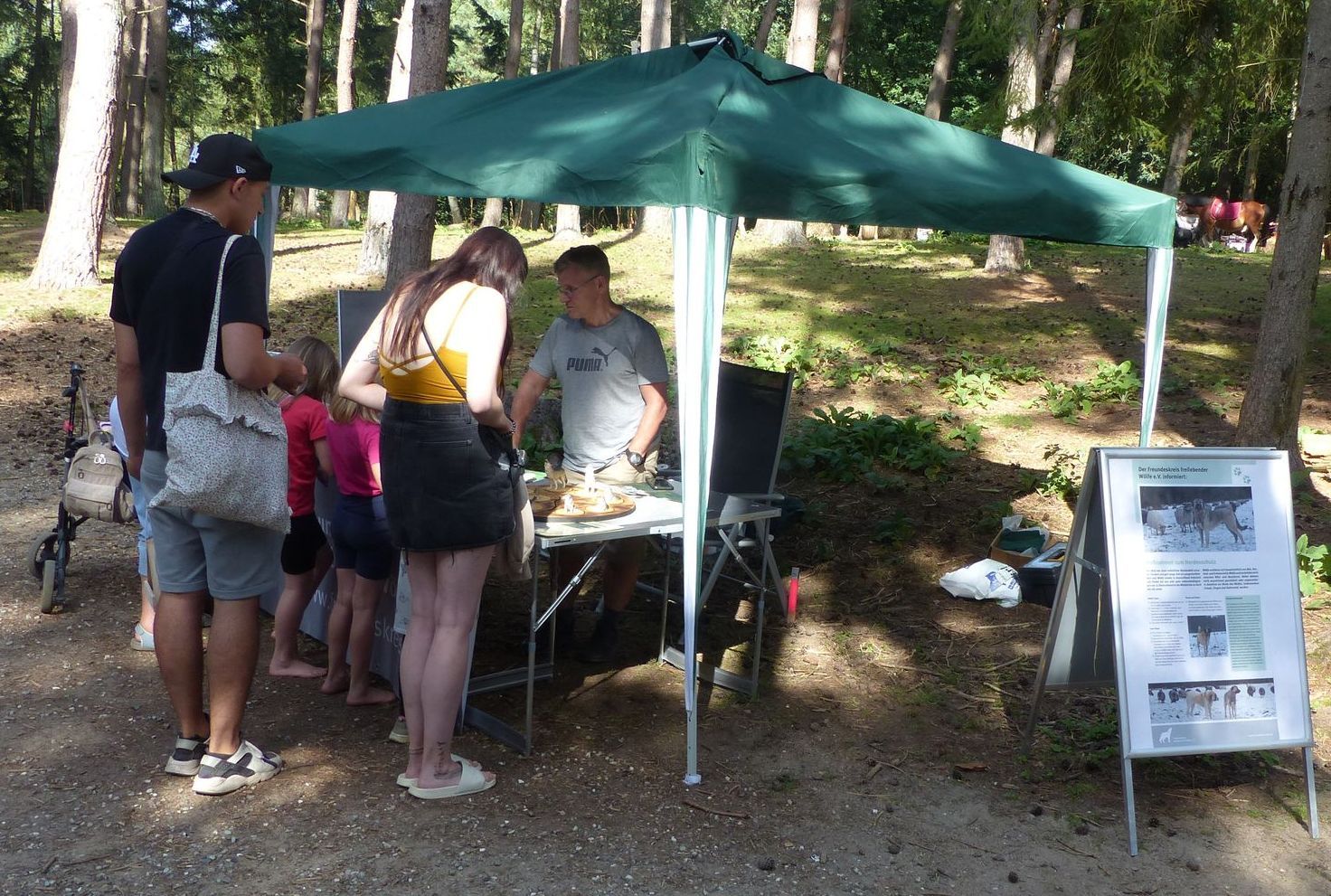 Bild  2 Infostand Uhlenkolk Mölln