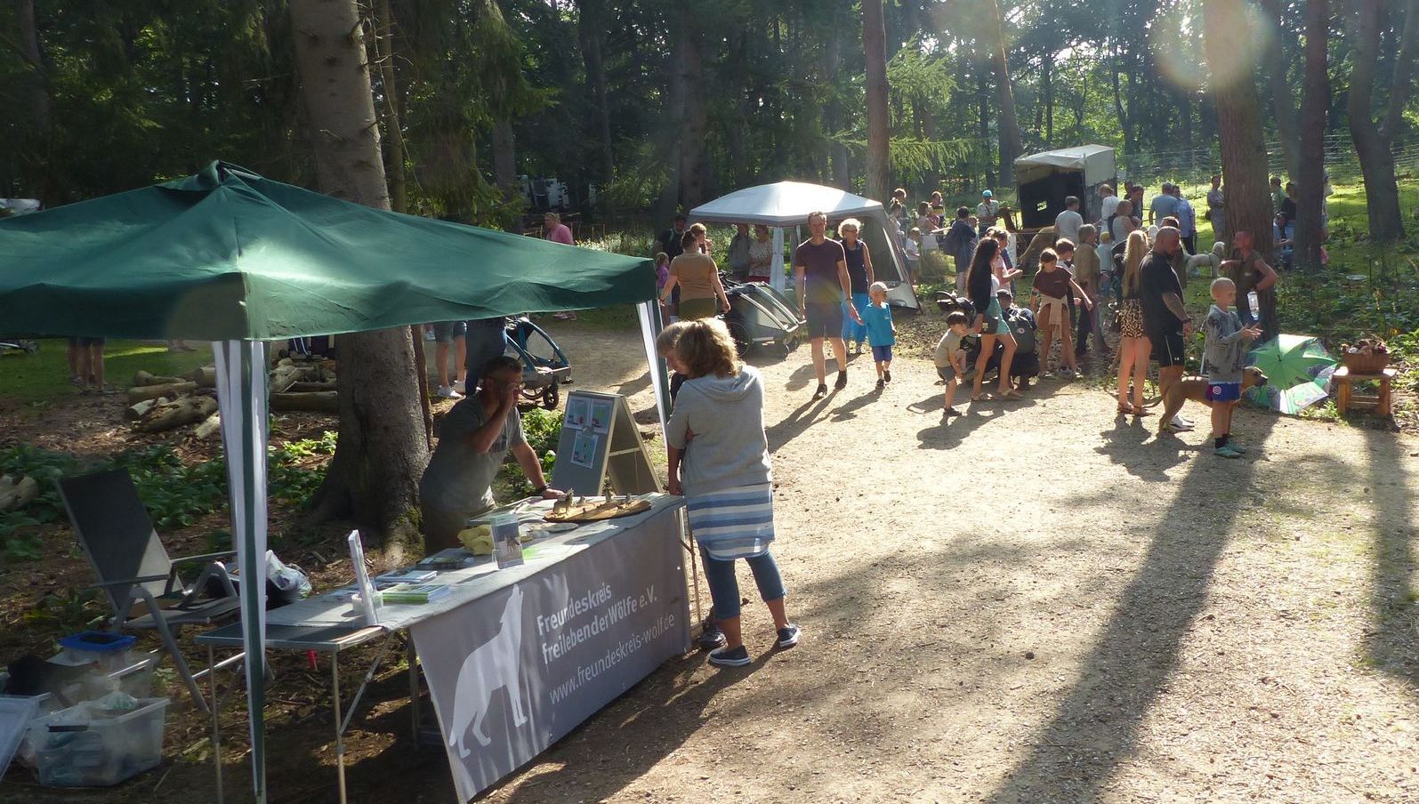 Bild  3 Infostand Uhlenkolk Mölln