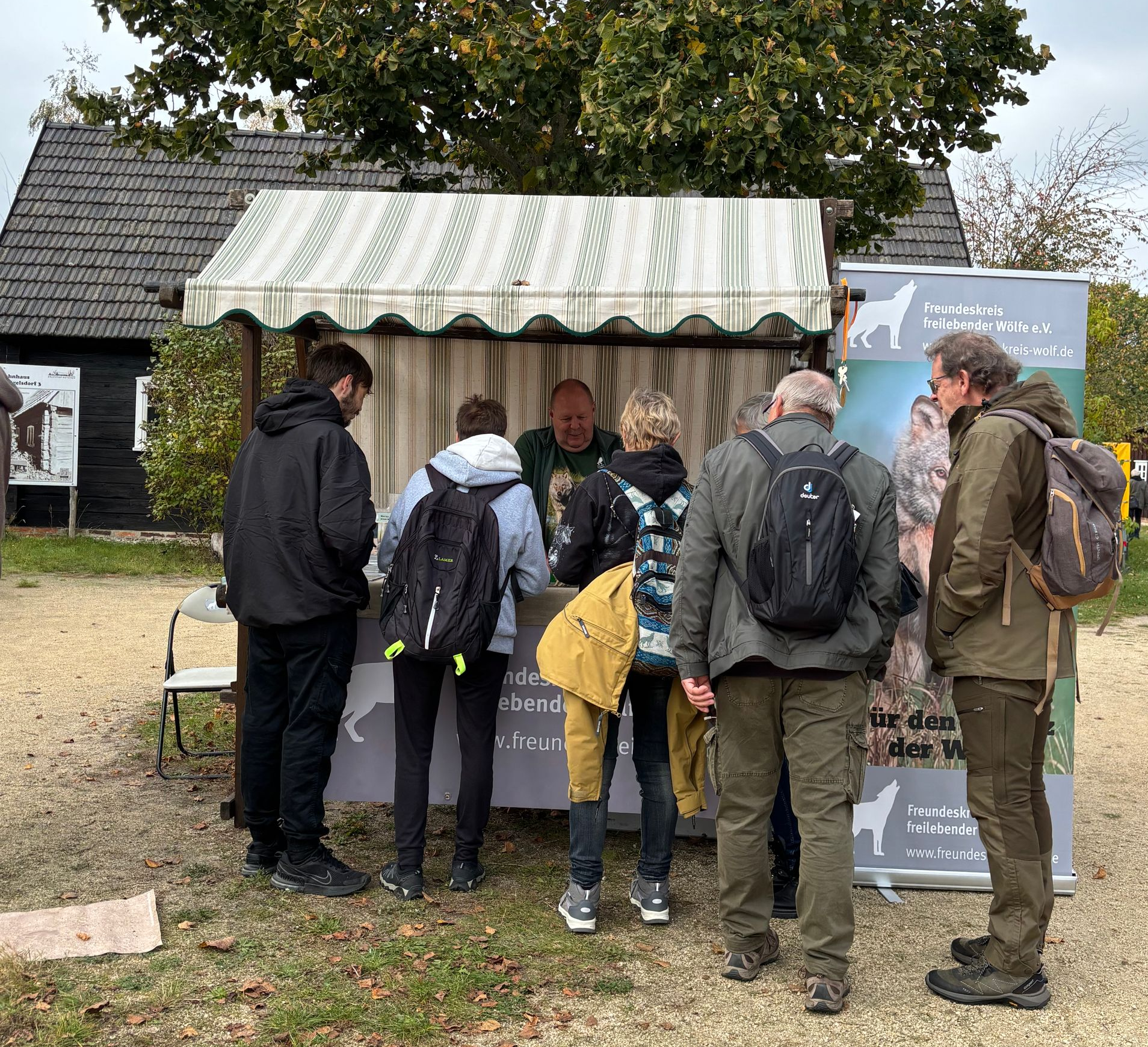 Bild 3 Infostand in Rietschen