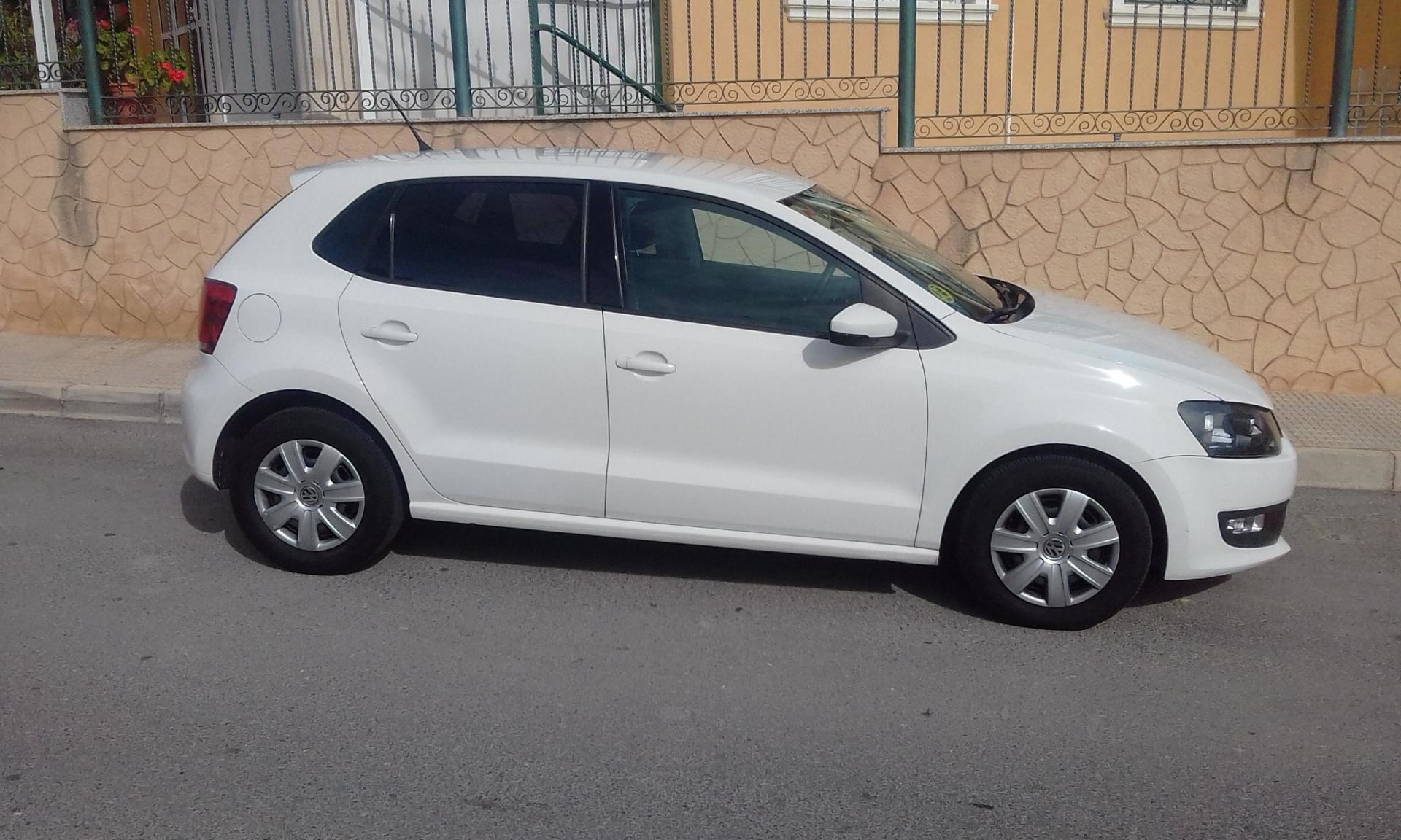 VW POLO