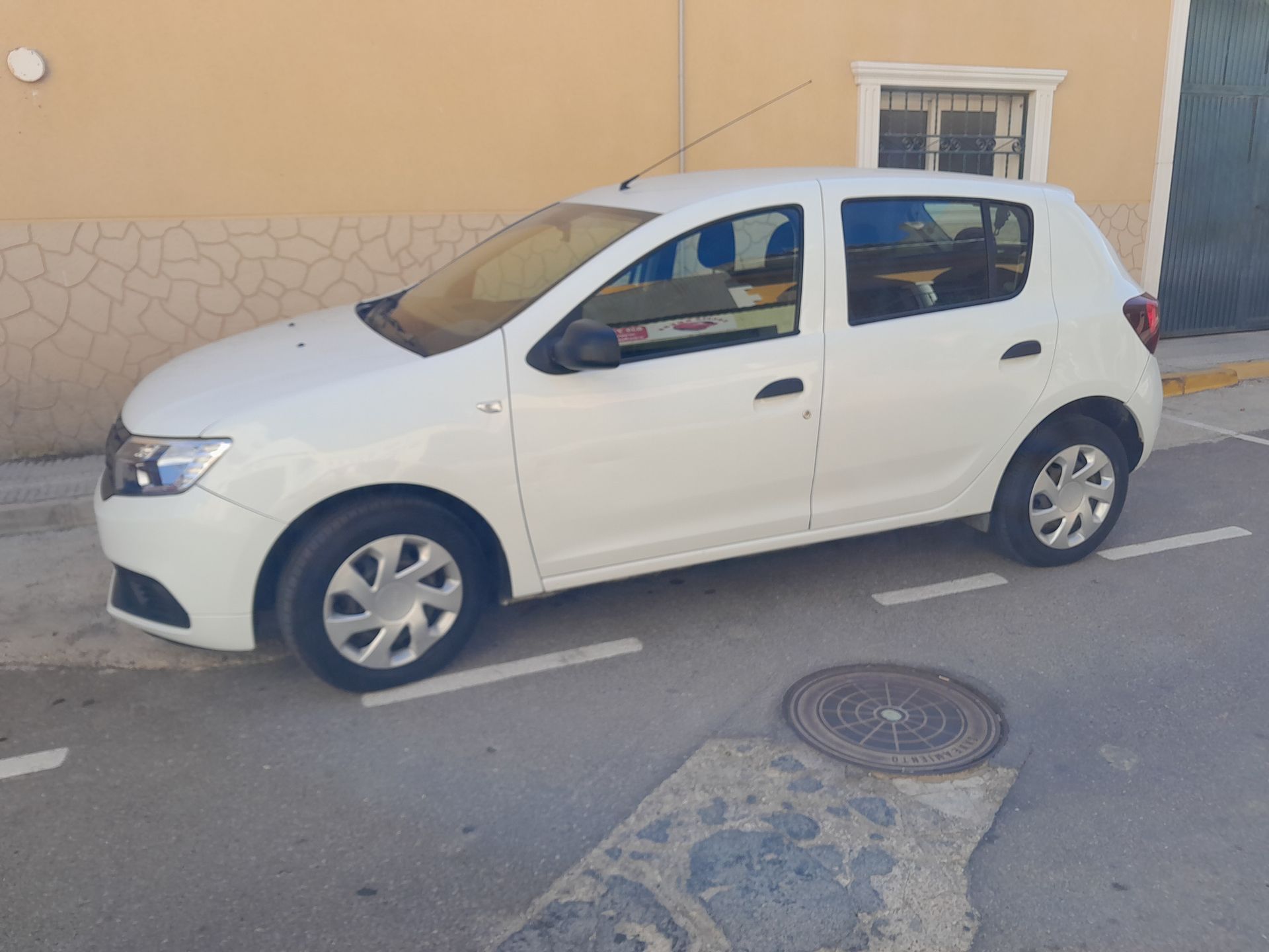 dacia  sandero