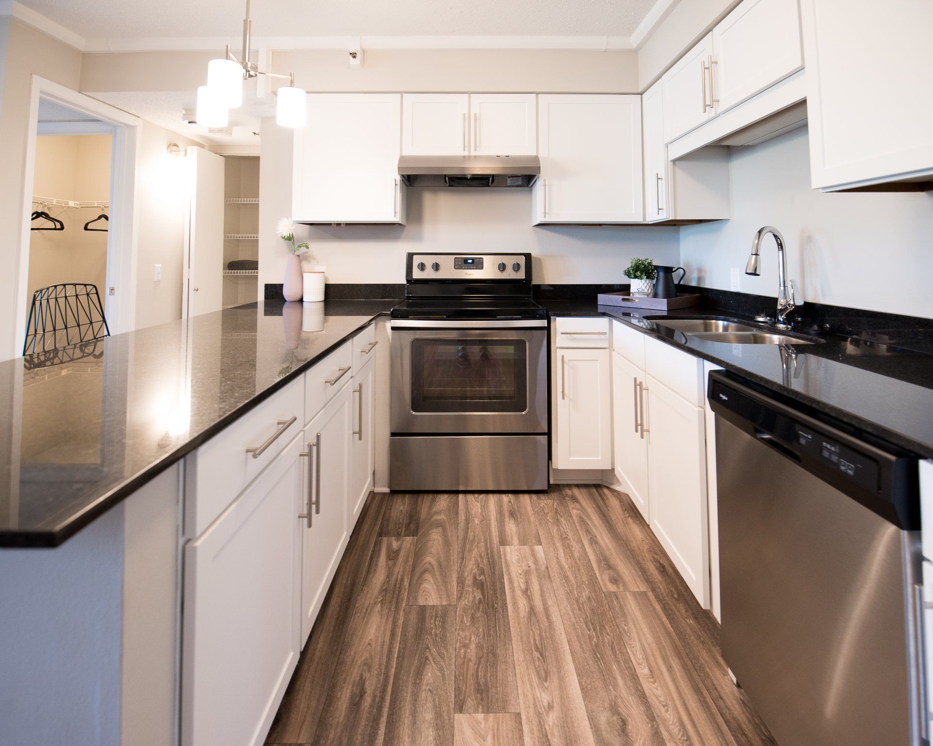 Kitchen Photo
