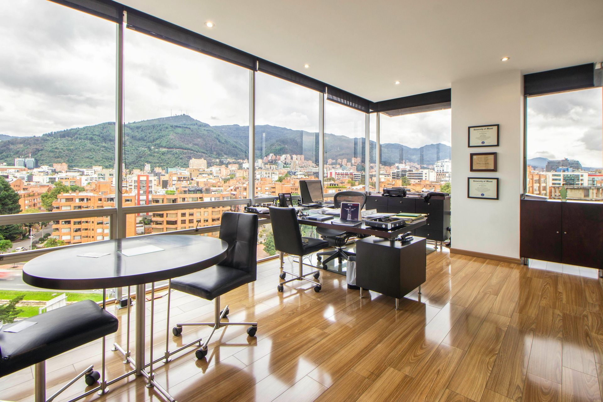 office and commercial cleaning