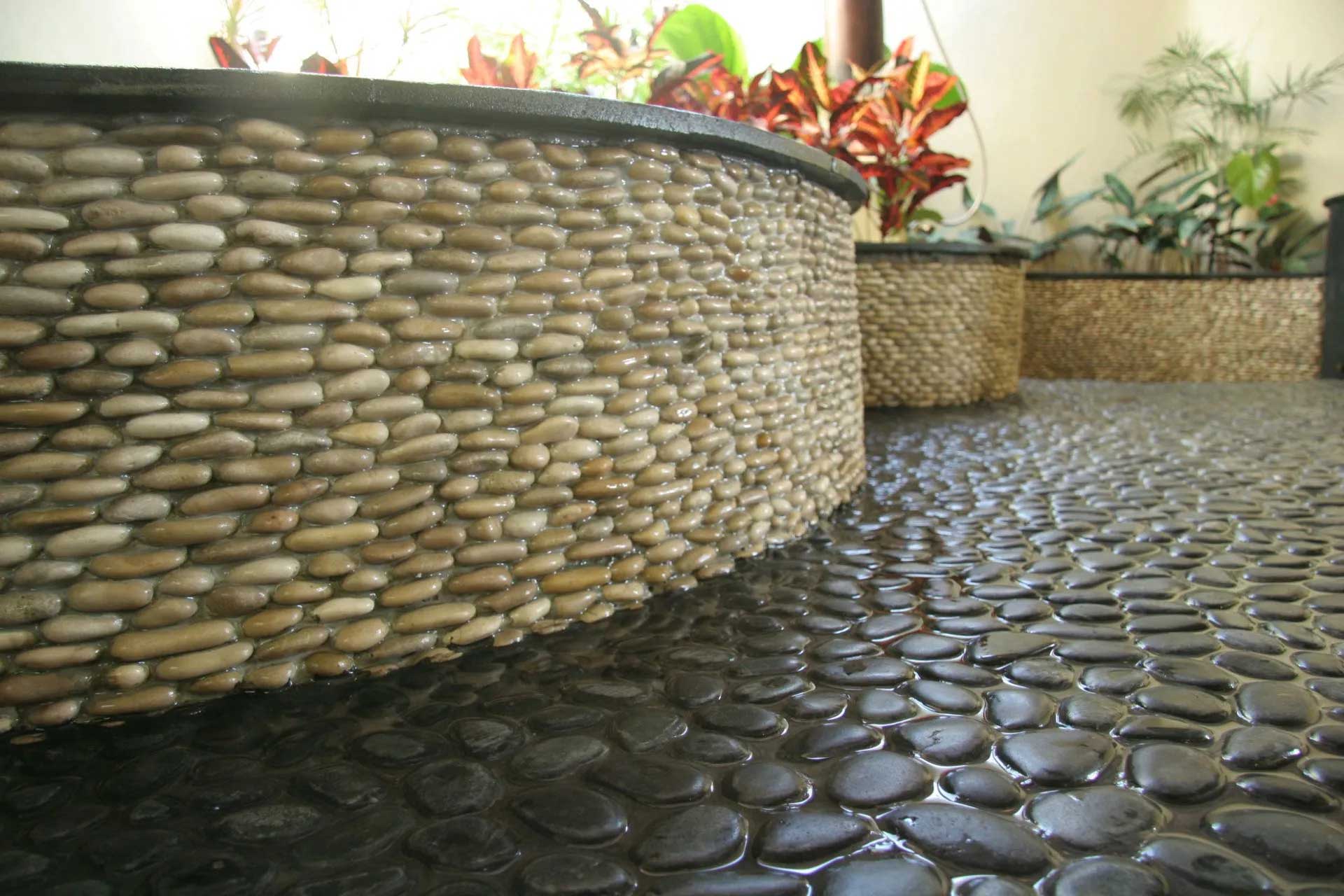 Black Pebble Patio Floor — Kauai, HI — Pacific Tile Imports
