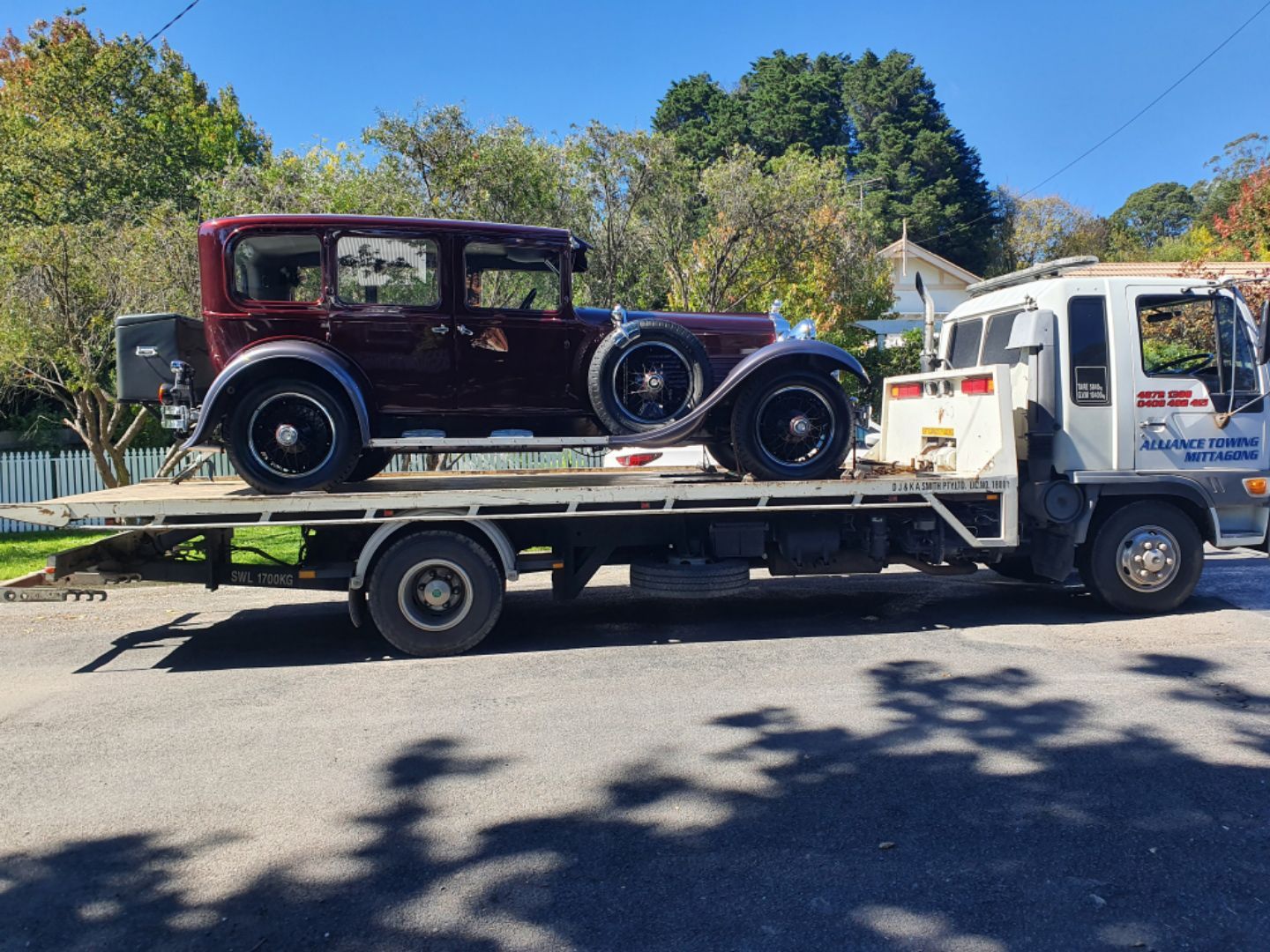 Vintage Truck Towing — Mittagong NSW — Alliance Towing Mittagong