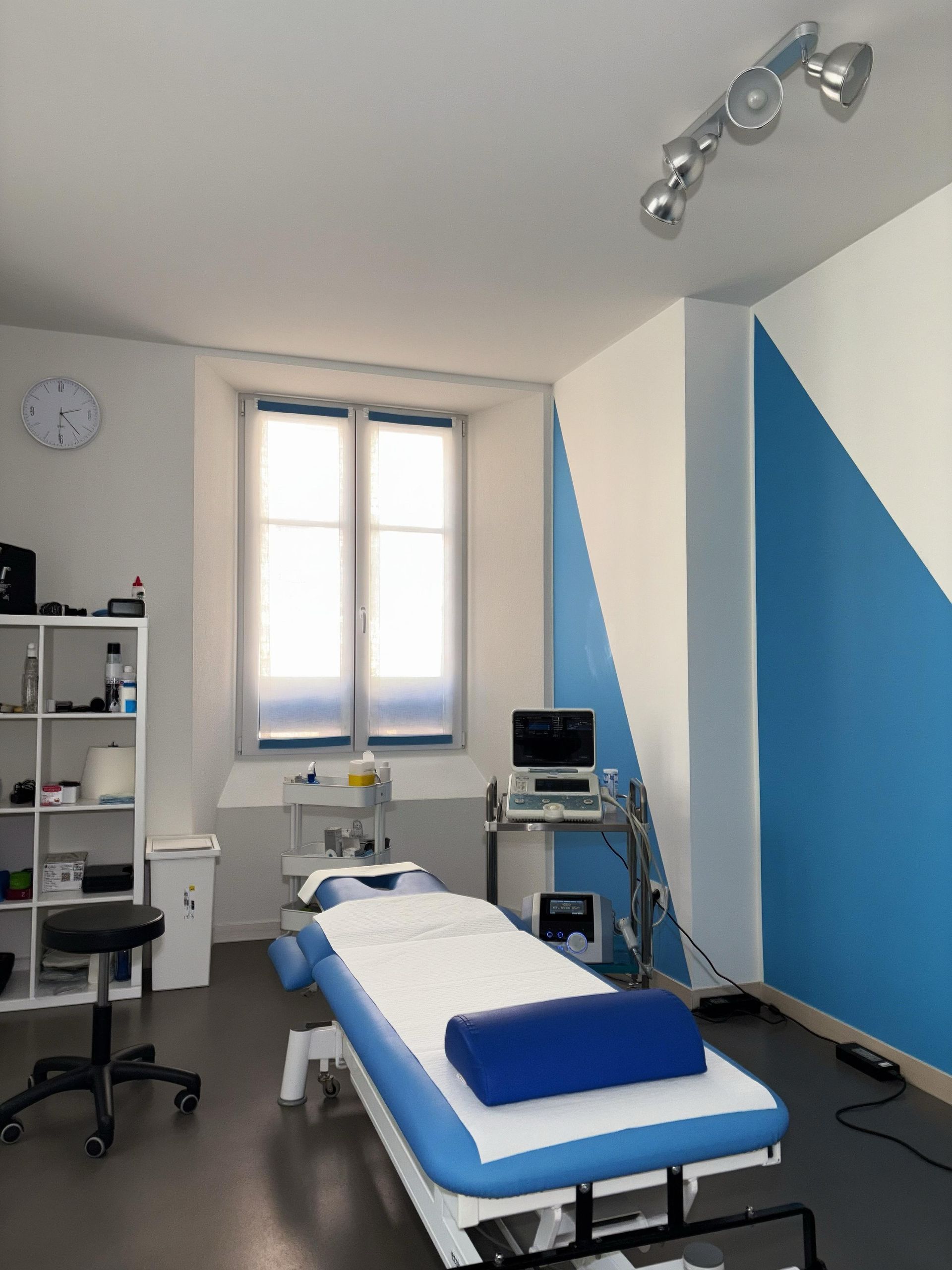 Séance de physiothérapie au cabinet PhysioÉvolution