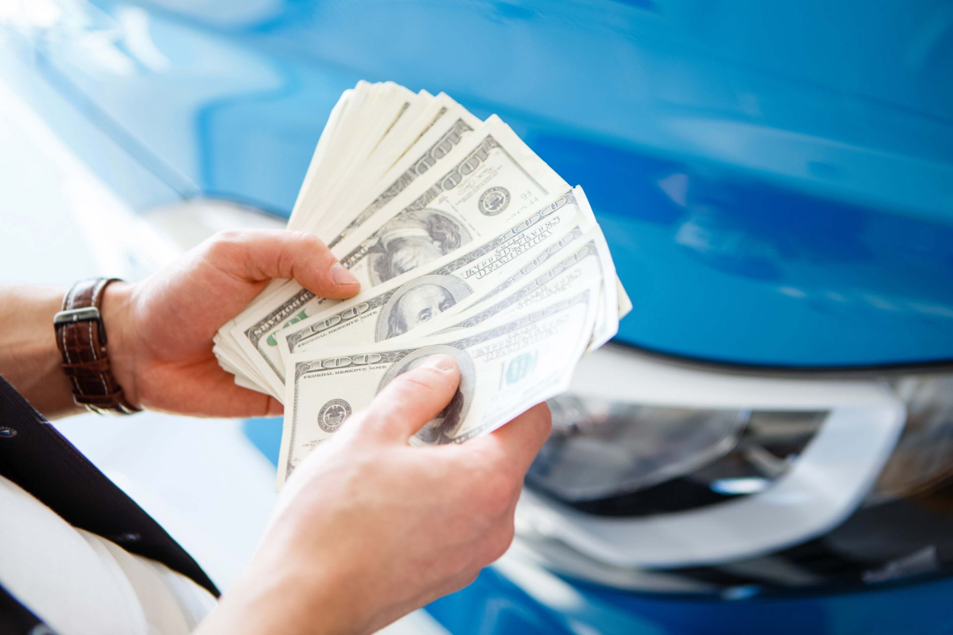 5 Major Differences Between Vehicle Pawn Loans and Traditional Loans