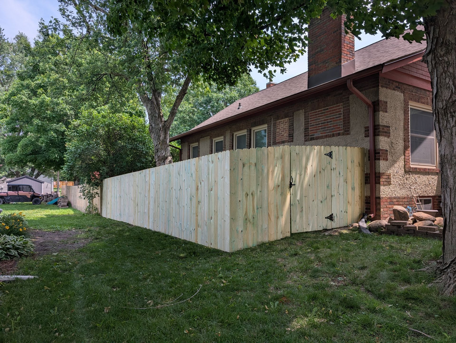 Wood+Fence+Iowa+City+Iowa