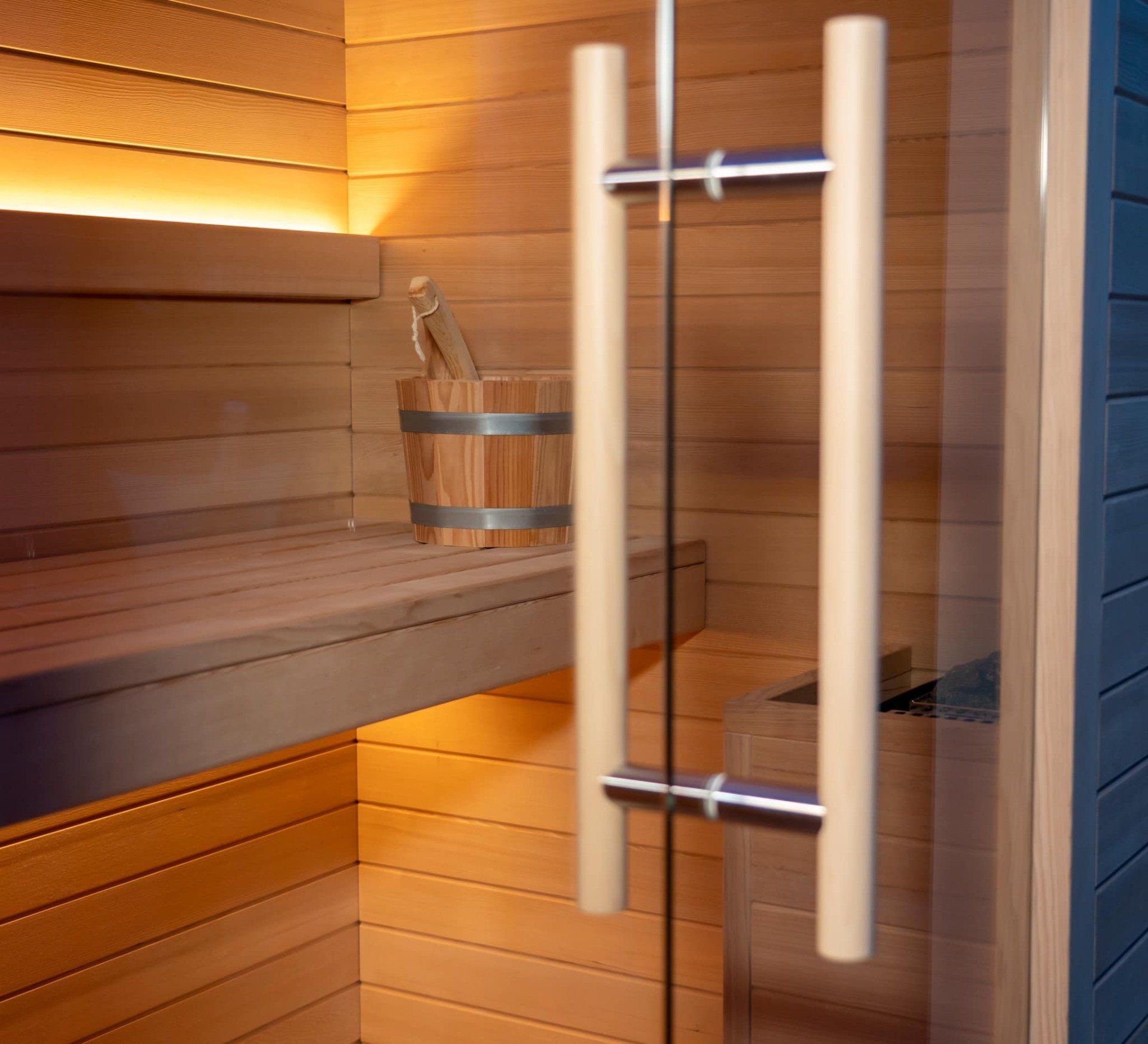 skyline rooms & suites