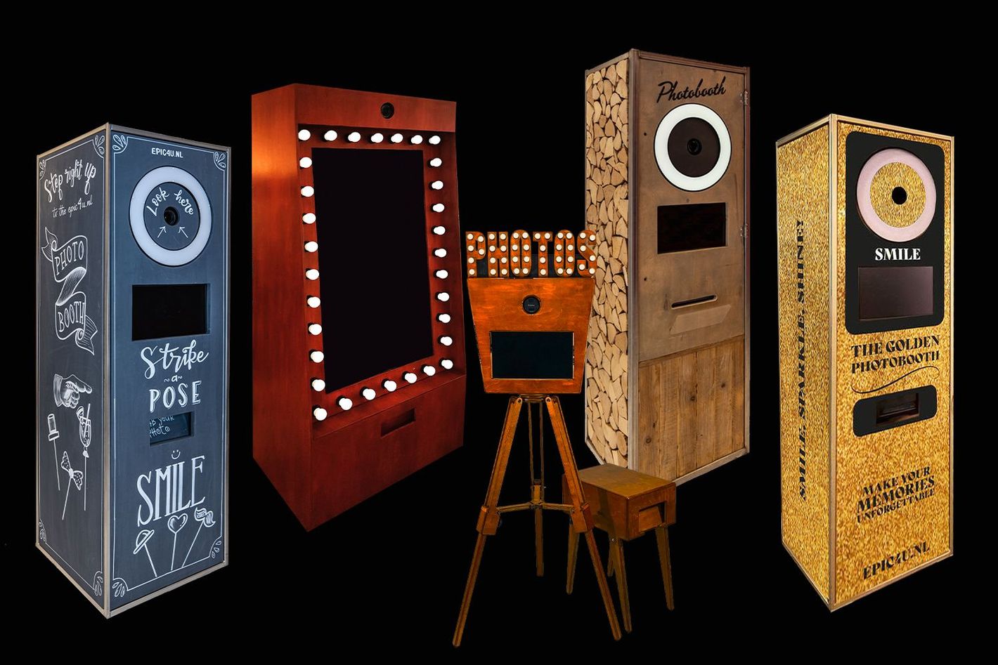 Vijf vintage fotobooths in verschillende kleuren op een zwarte achtergrond
