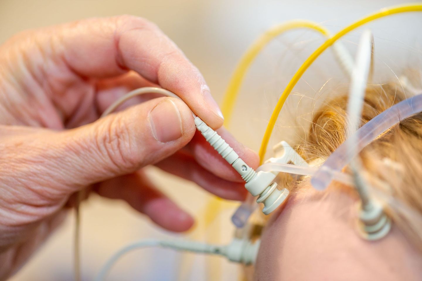 Dr. Matej Kalina Neurologie Eisenstadt EEG