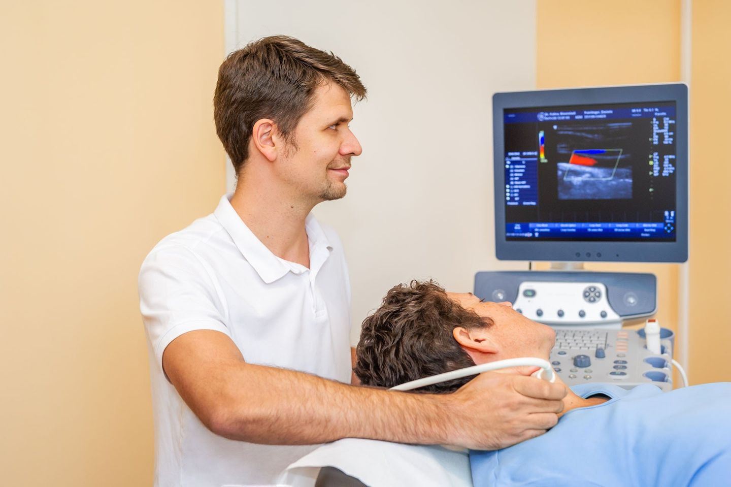 Dr. Matej Kalina Neurologie Eisenstadt Untersuchung