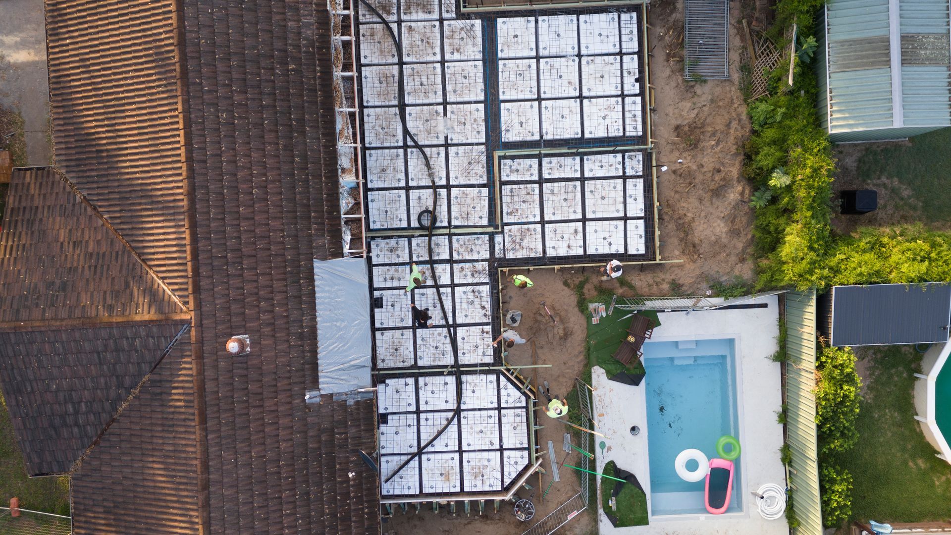 Aerial View of a Backyard With a Swimming Pool — Matt Made Building in Camden, NSW