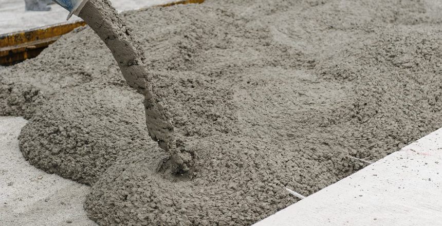 Concrete Driveway being poured in Lehigh Acres