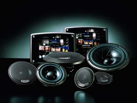 Attrezzature per stereo auto