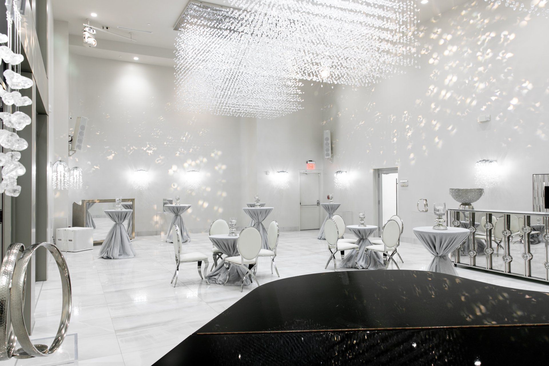 Signature Room at CrystalView
