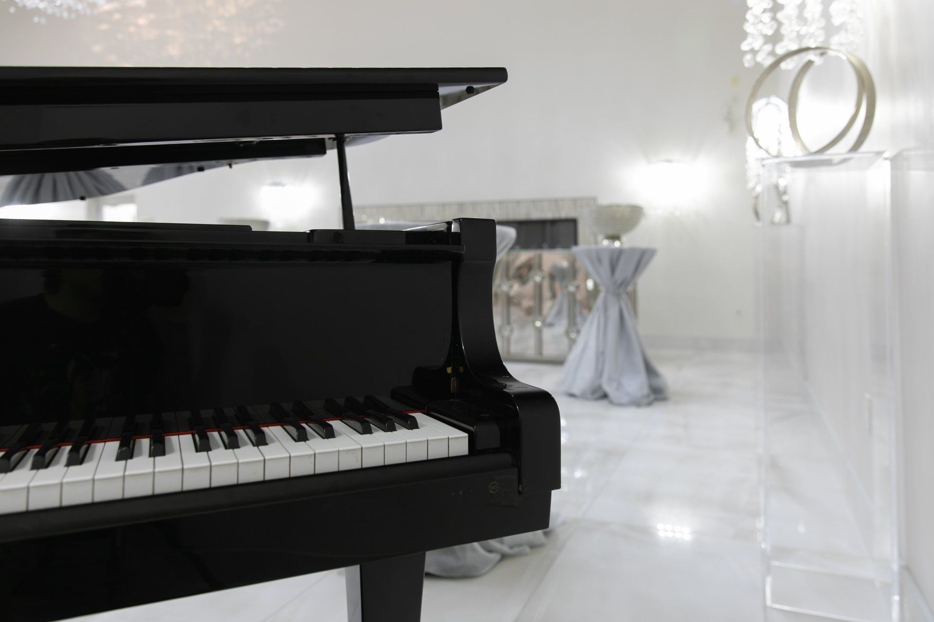 Signature Room