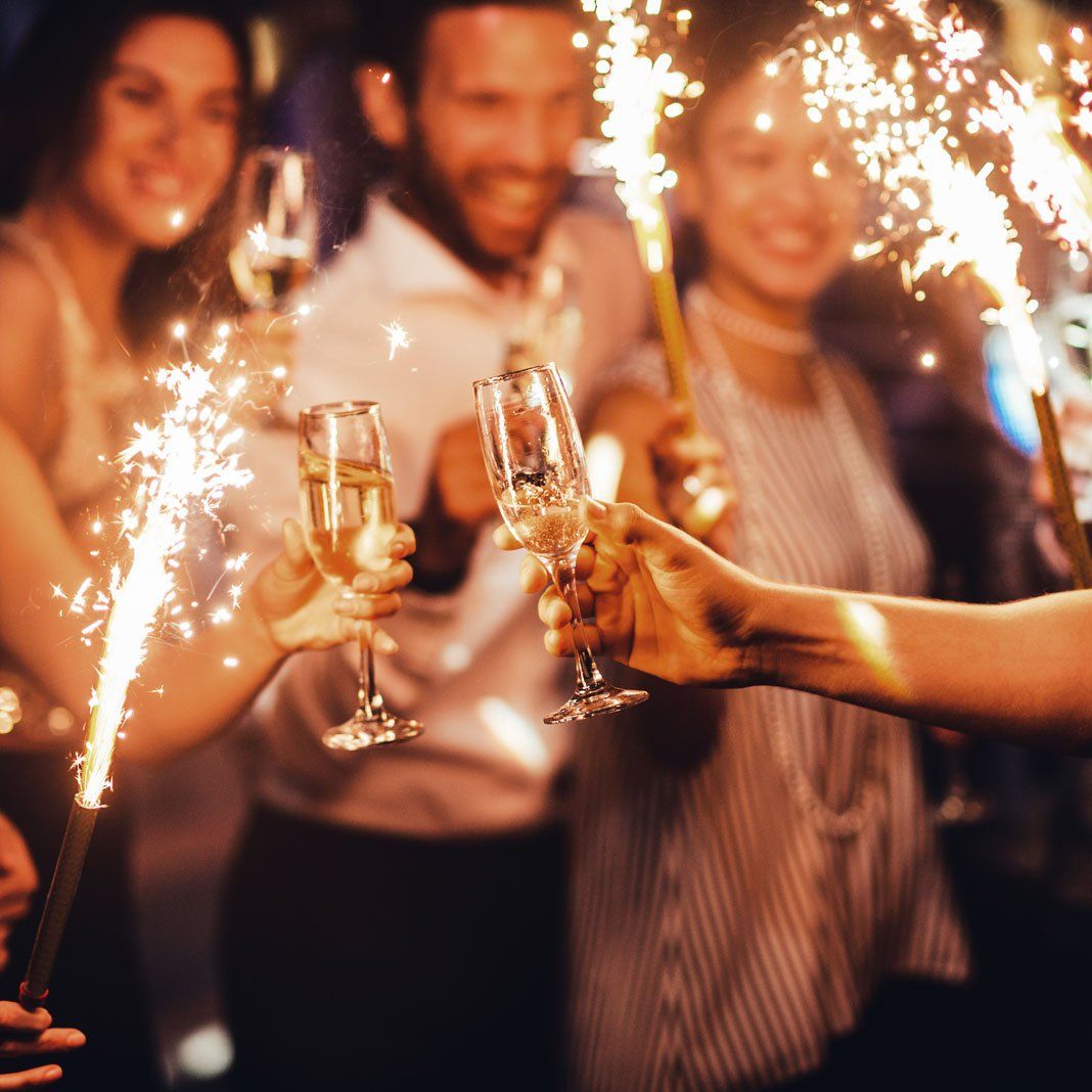 People toasting