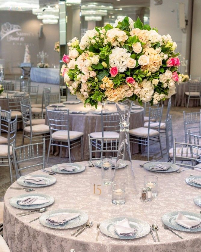 décor and floral design available at CrystalView
