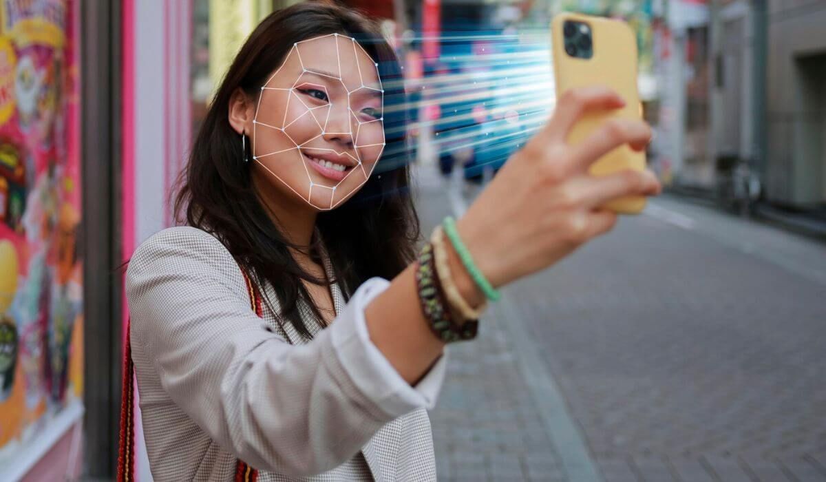 tracking digital identity