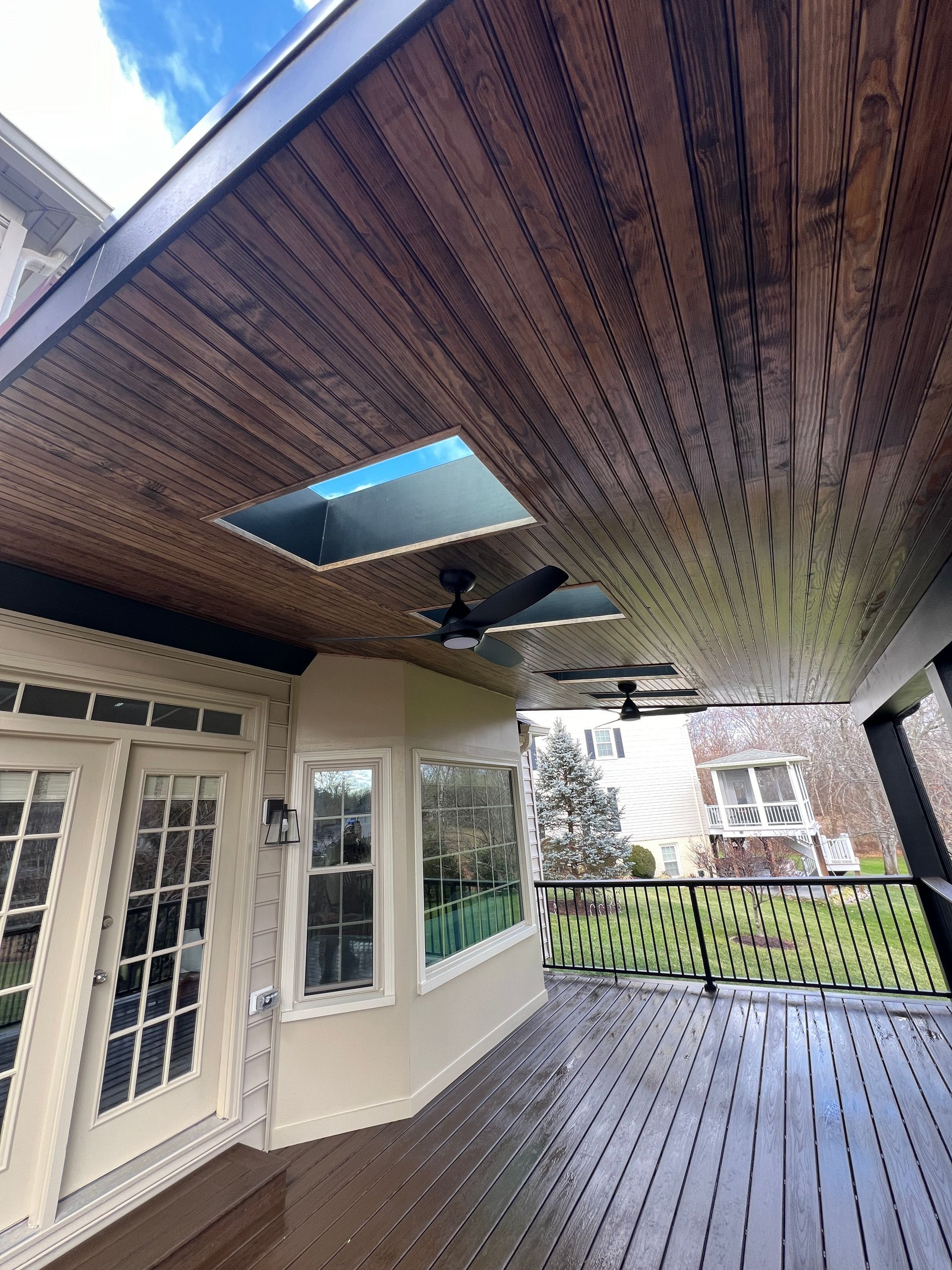 Trex Open Porch and Deck with Westbury handrails in Chantilly, VA