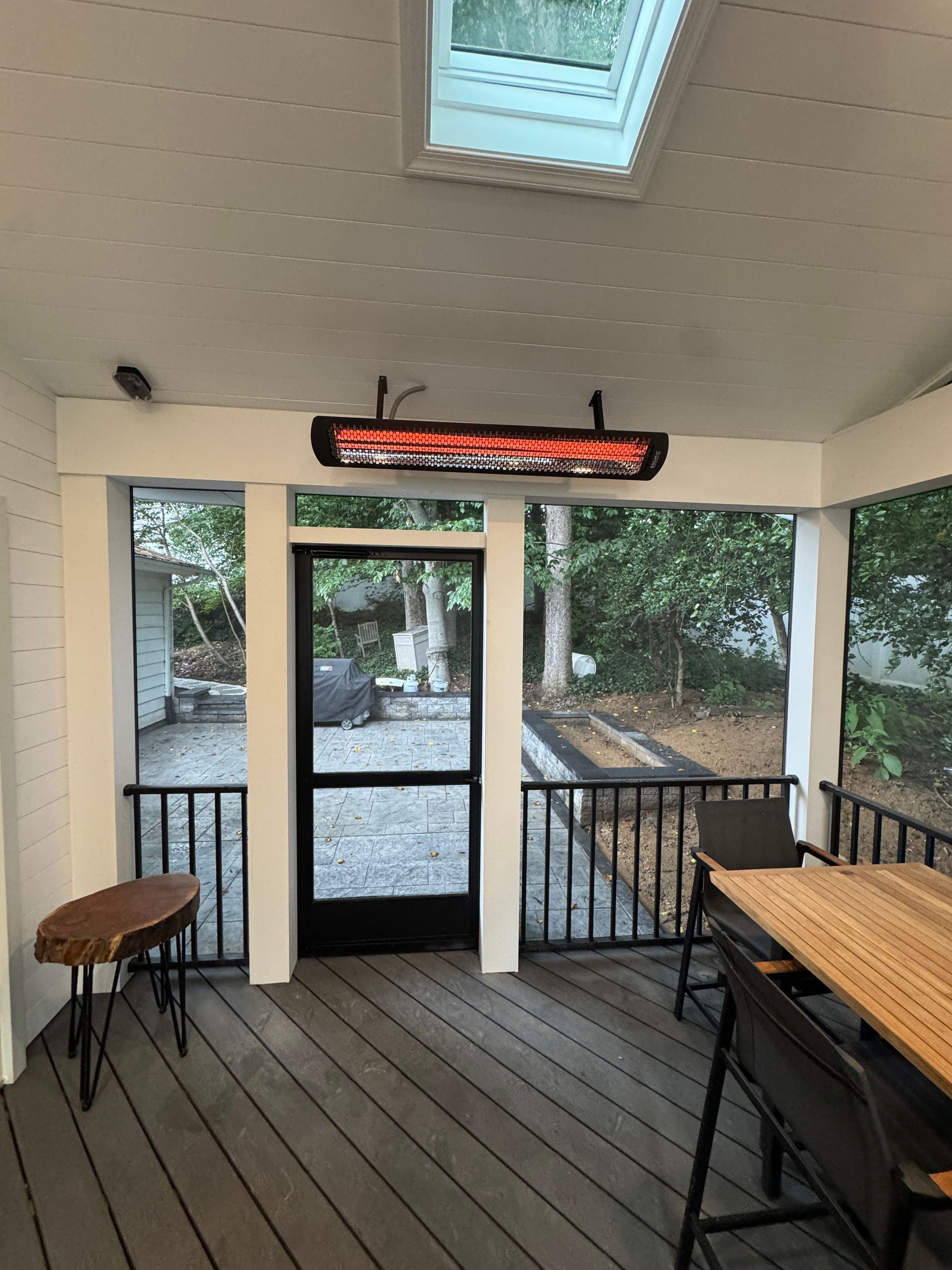 Screened-Porch in Springfield, VA w/Bromic Heater