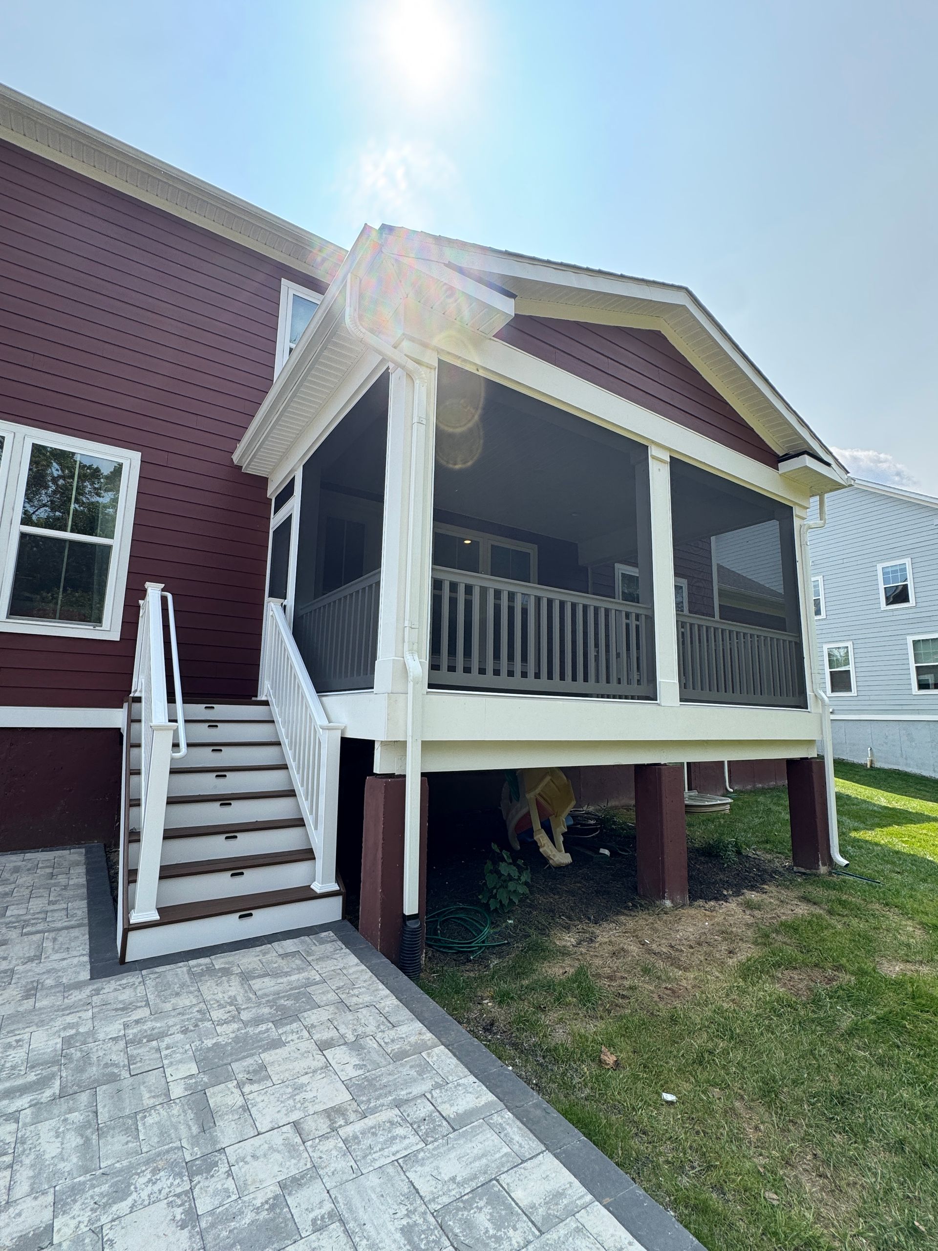 Fiberon Decking Screened-In Porch in Aldie, VA