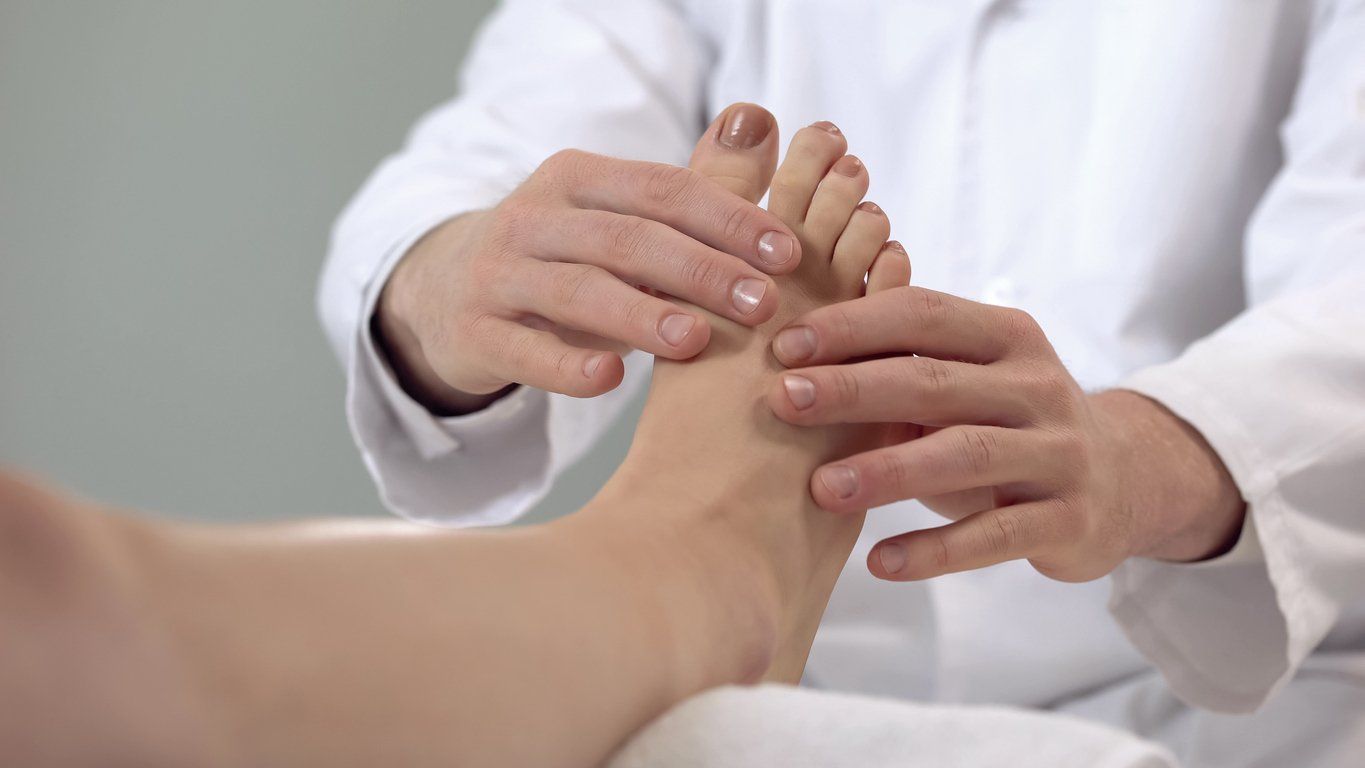 podiatrist practicing in the Midland, TX area