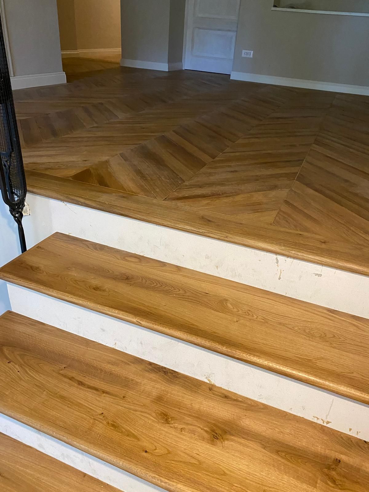 Rivestimento scale in legno in Lombardia, Piemonte e Valle d'Aosta