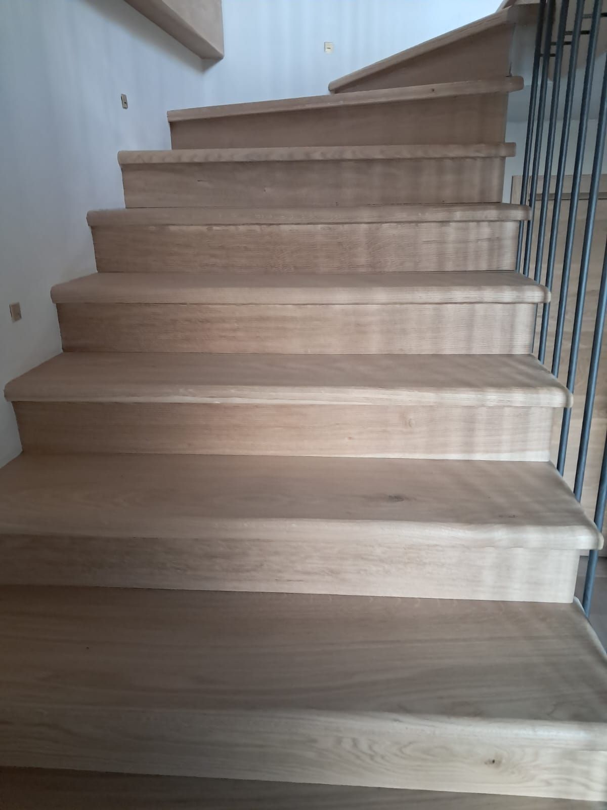 Rivestimento scale in legno in Lombardia, Piemonte e Valle d'Aosta