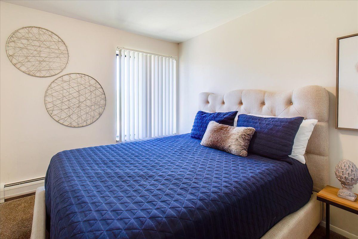 Perry Place bedroom
