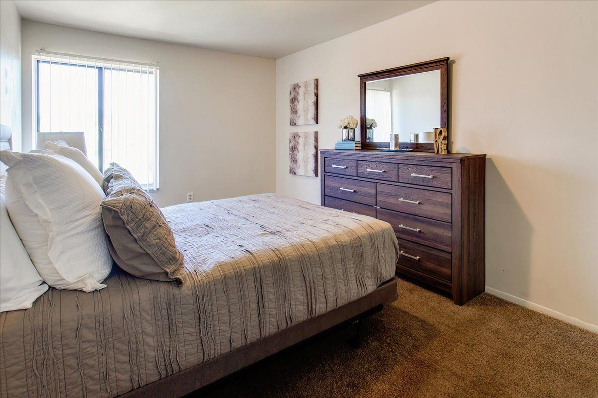 Perry Place bedroom