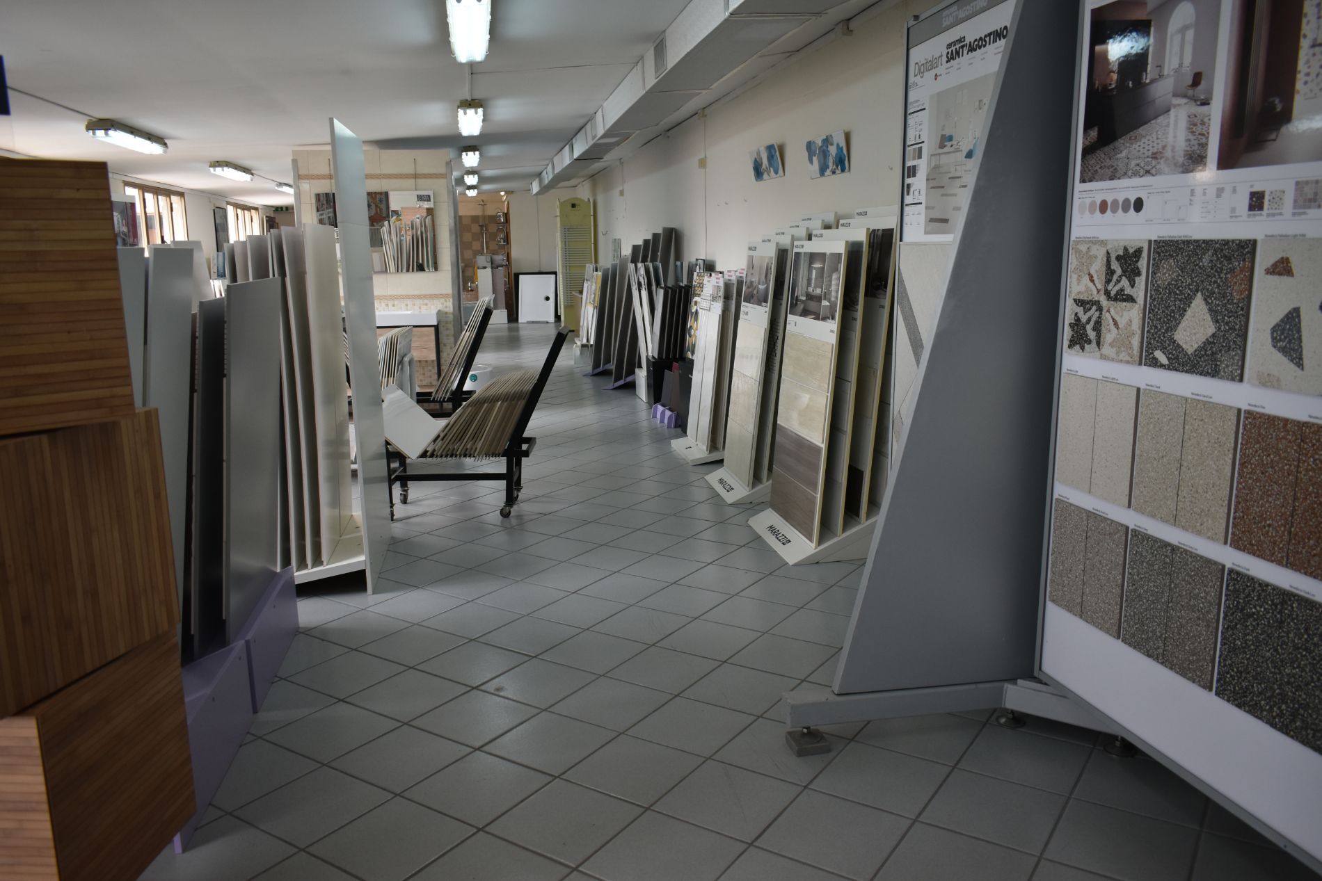interni showroom