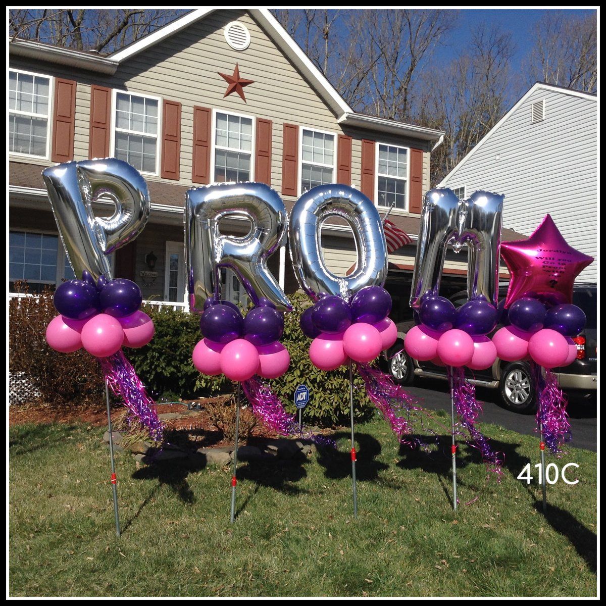 Prom Balloon Decor for Yard