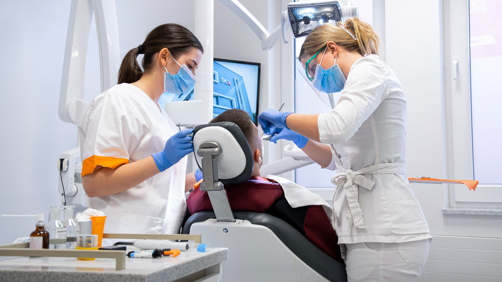 Turismo dentale in Croazia - Cure di prima classe. Goditi dei servizi dentistici di alta qualità e di una destinazione splendida.