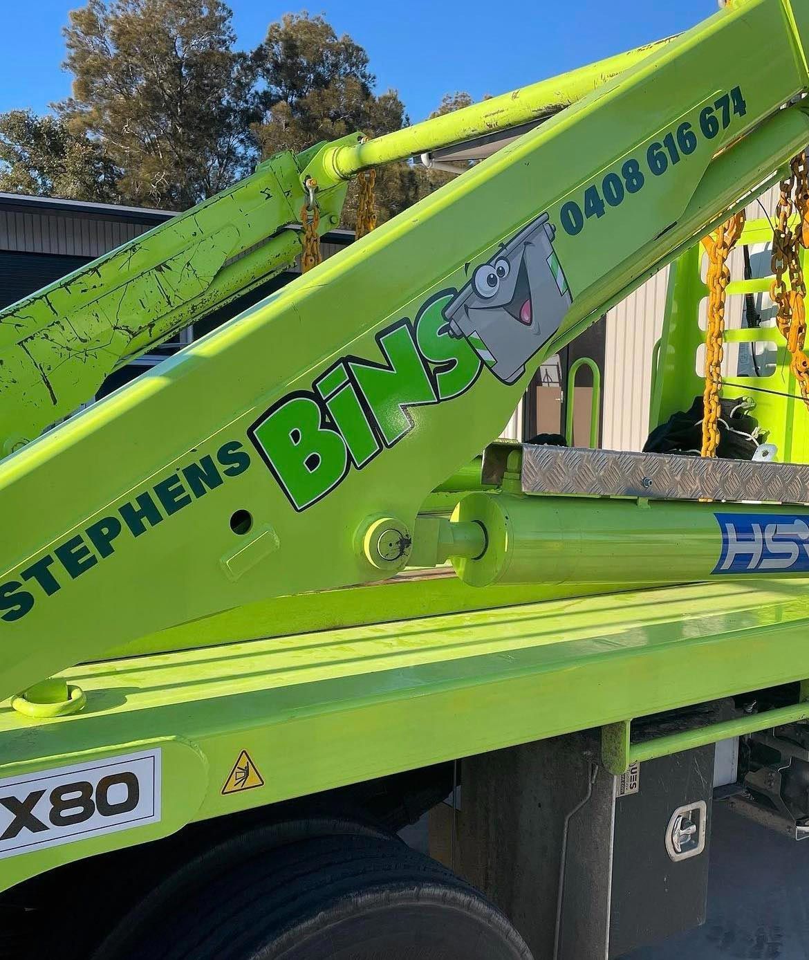 Port Stephens Bins Vehicle To Lift The Bins