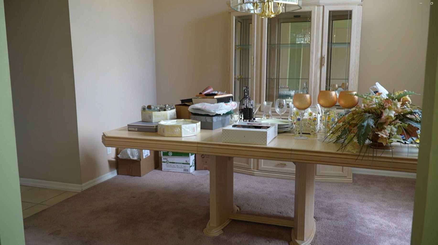 Dining room before fire restoration