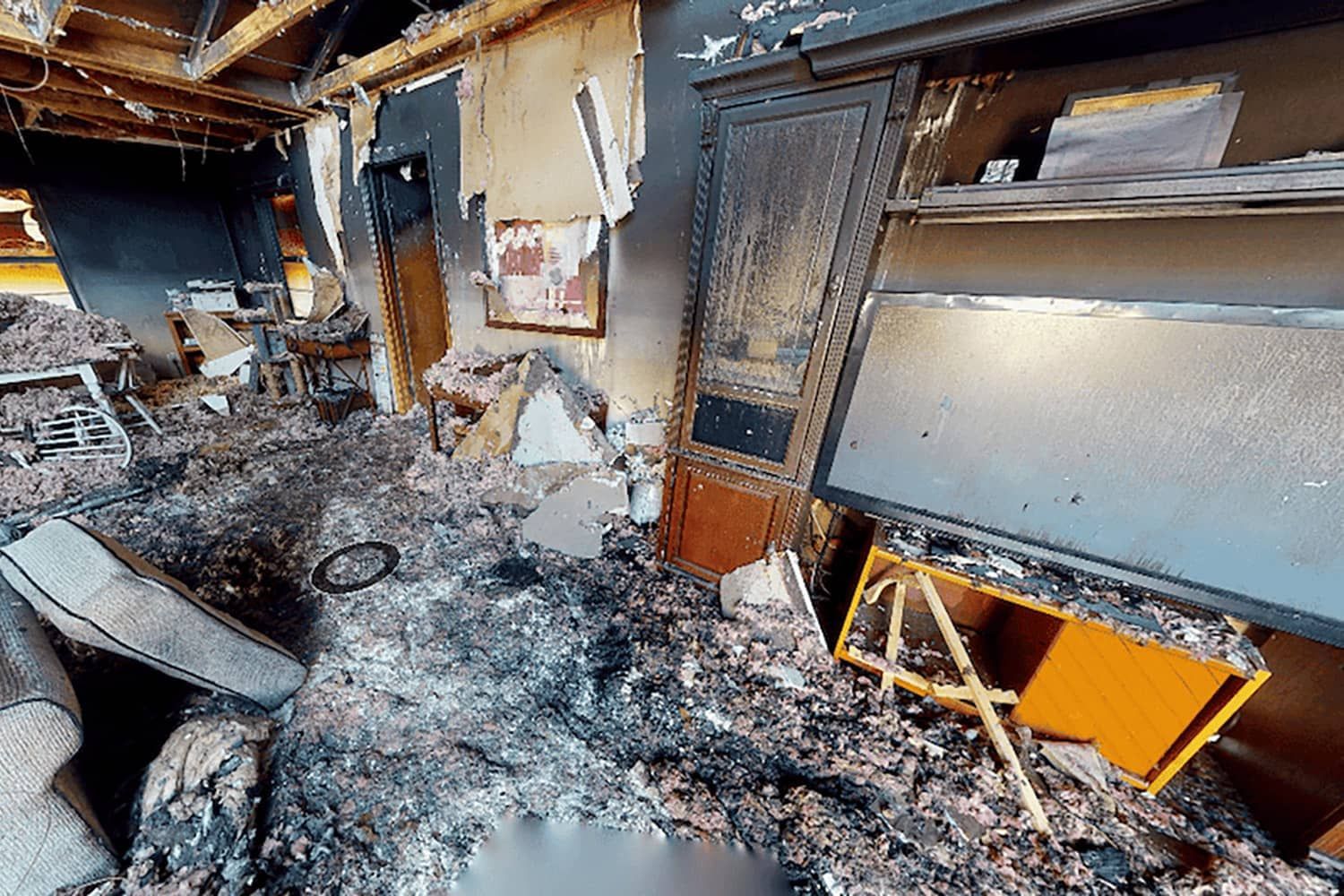 fire damage restoration in Lessburg, FL