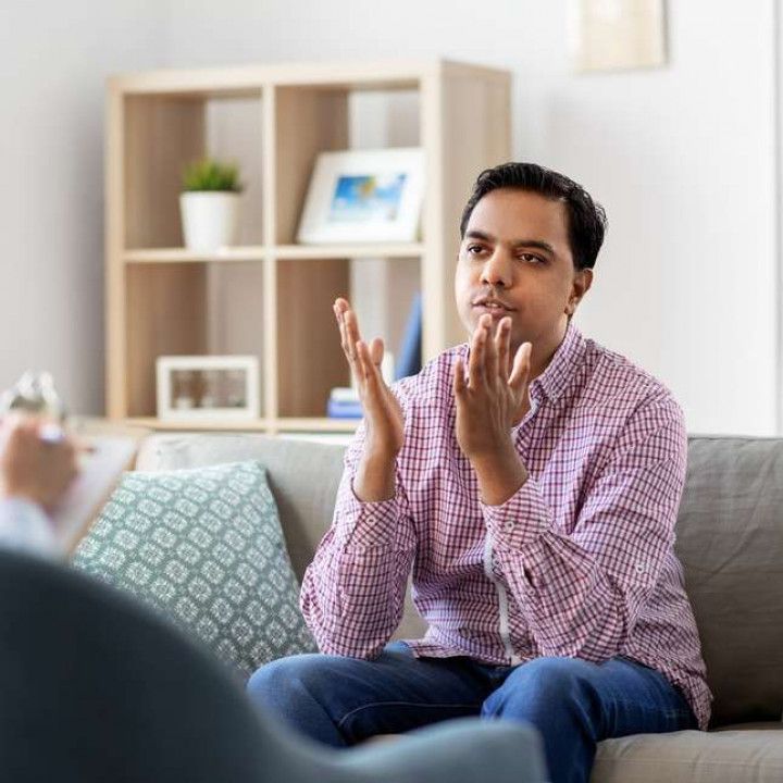 Man Talkingto the Therapist