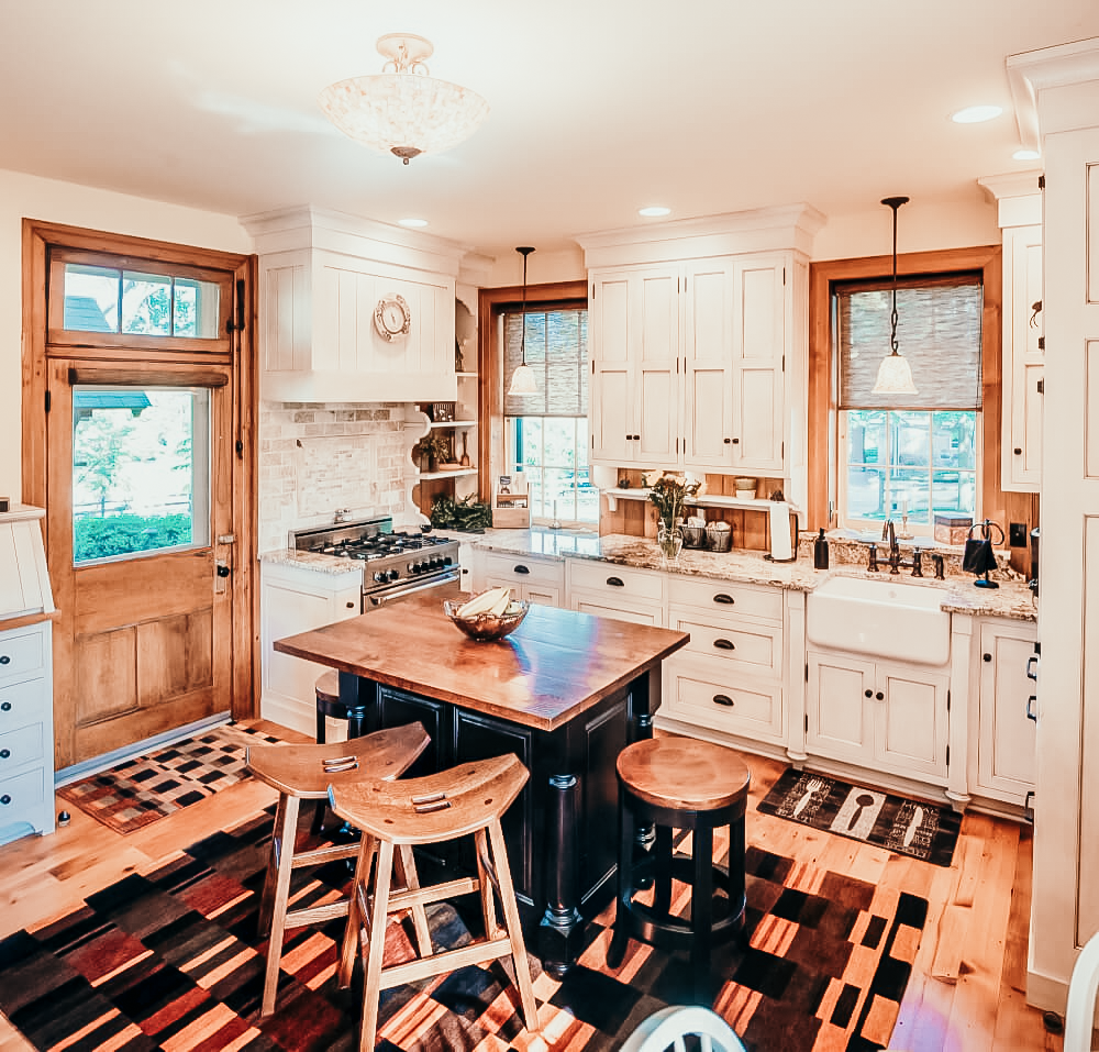 The Farmhouse at Ironstone Ranch - Kitchen